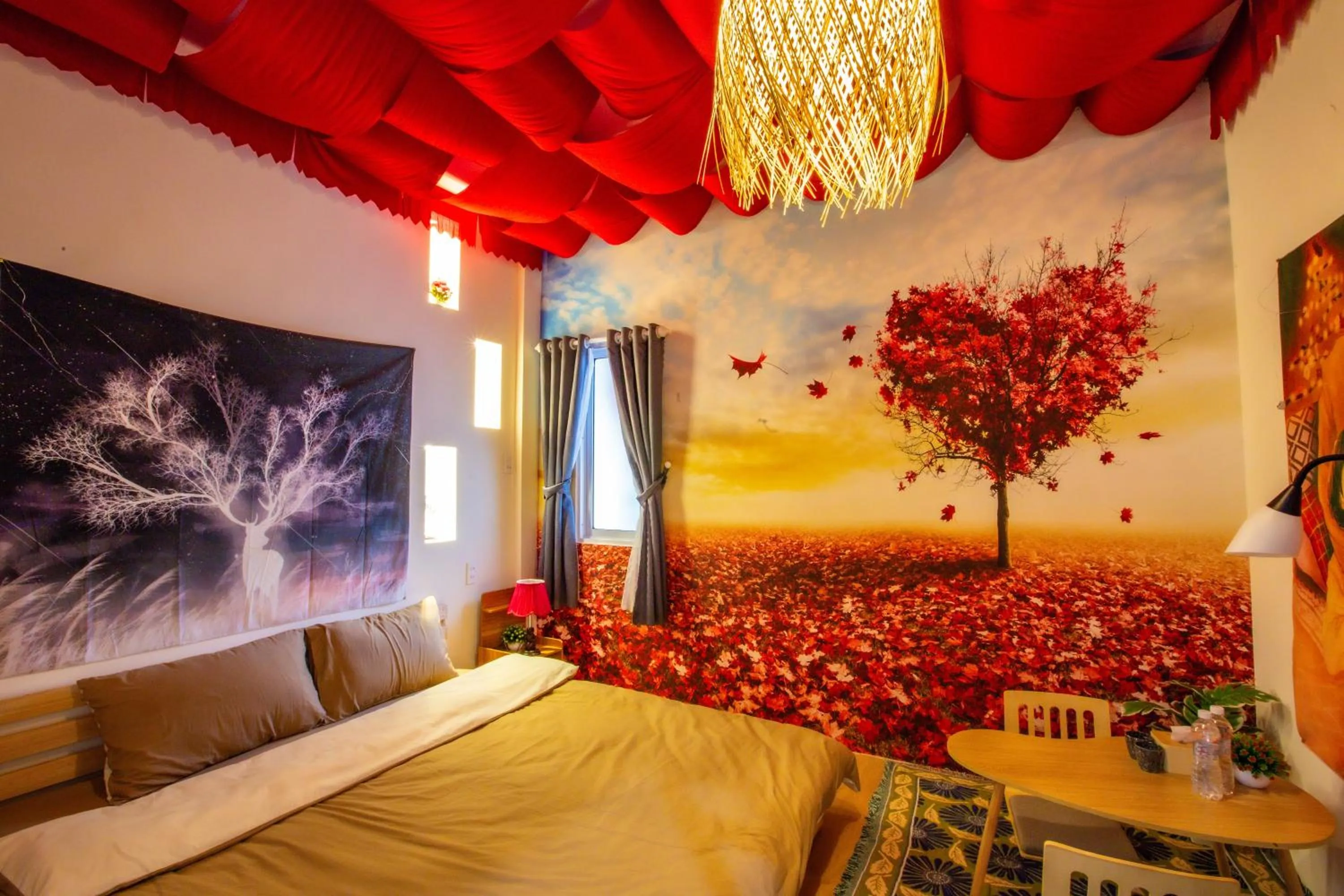 Photo of the whole room, Bed in De Vivre Homestay Măng Đen