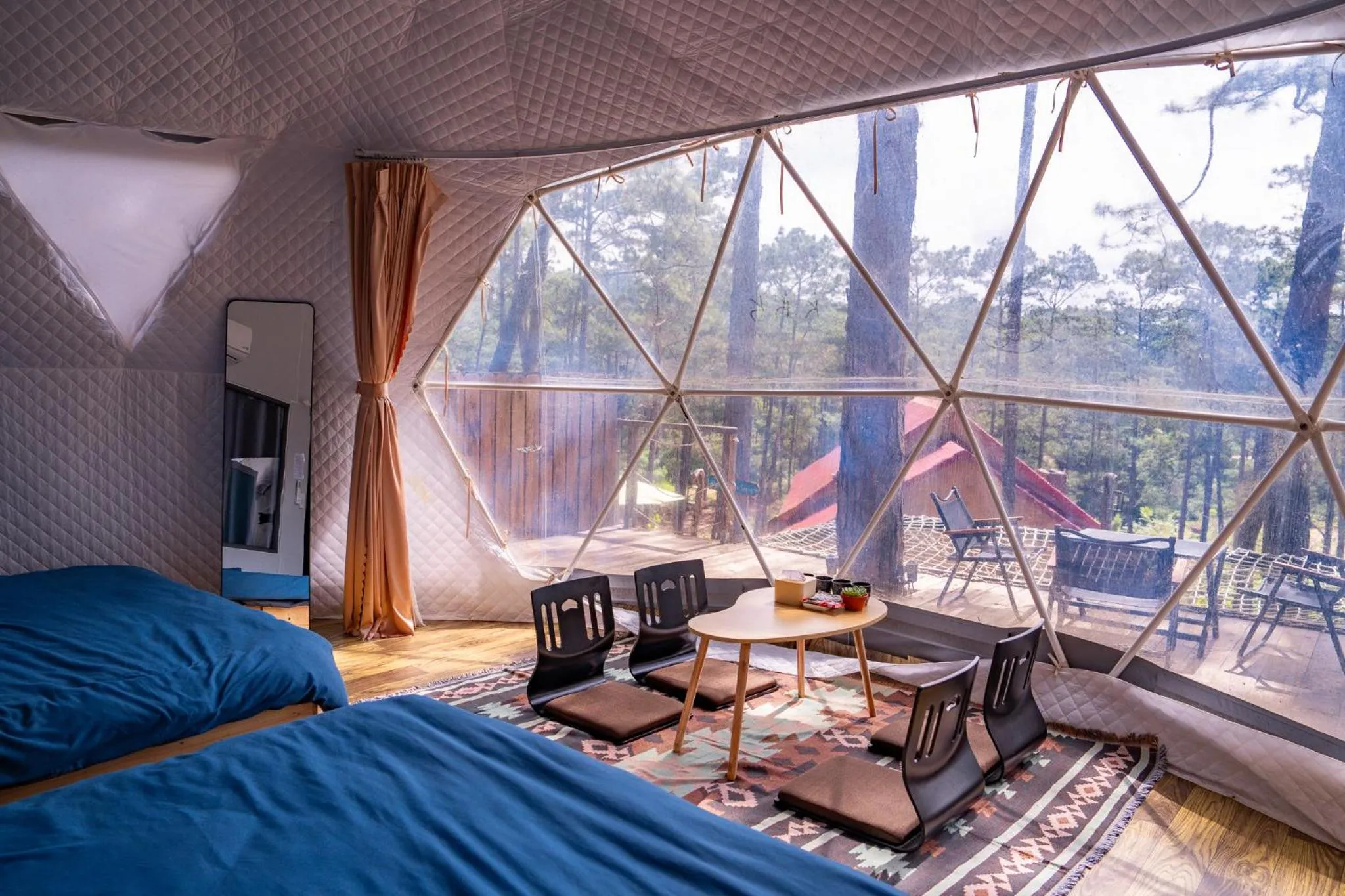 Garden view in De Vivre Homestay Măng Đen