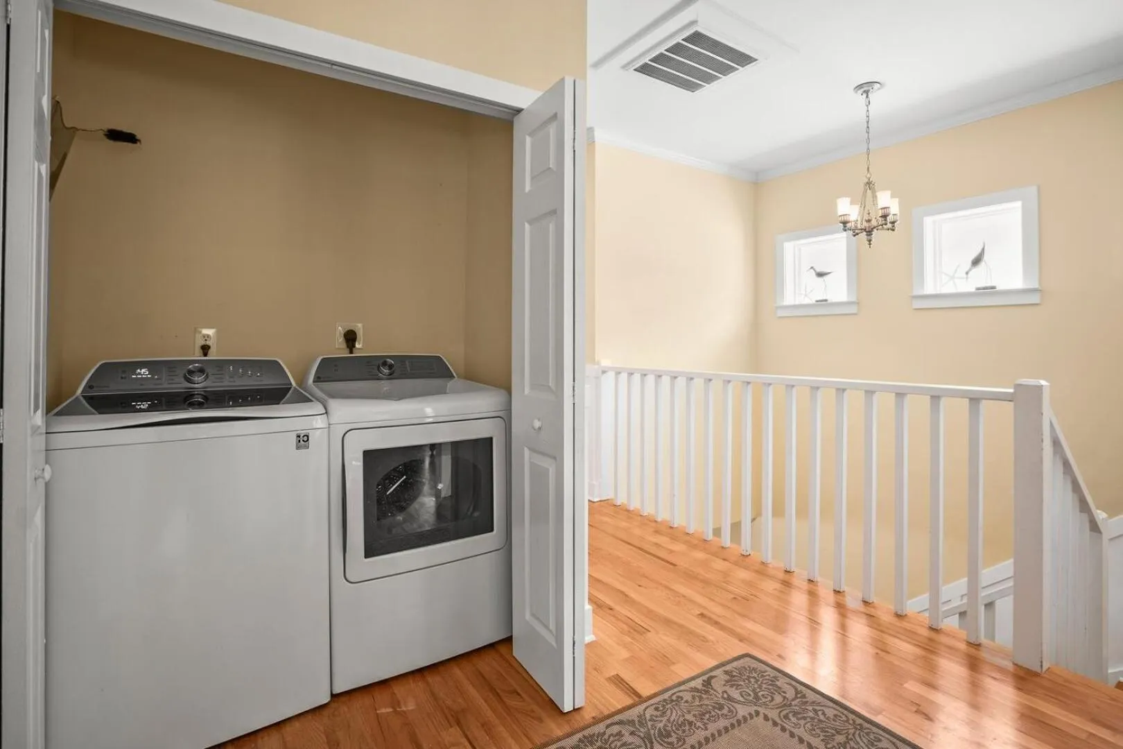 laundry in 694 Bonito Rd-Sandy Palms