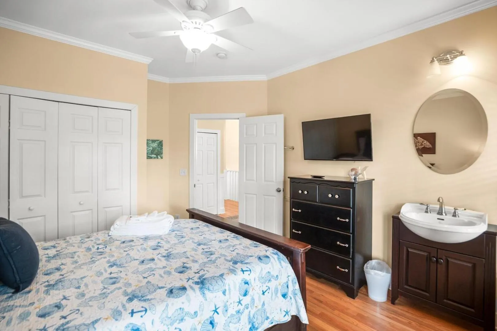 Bed in 694 Bonito Rd-Sandy Palms