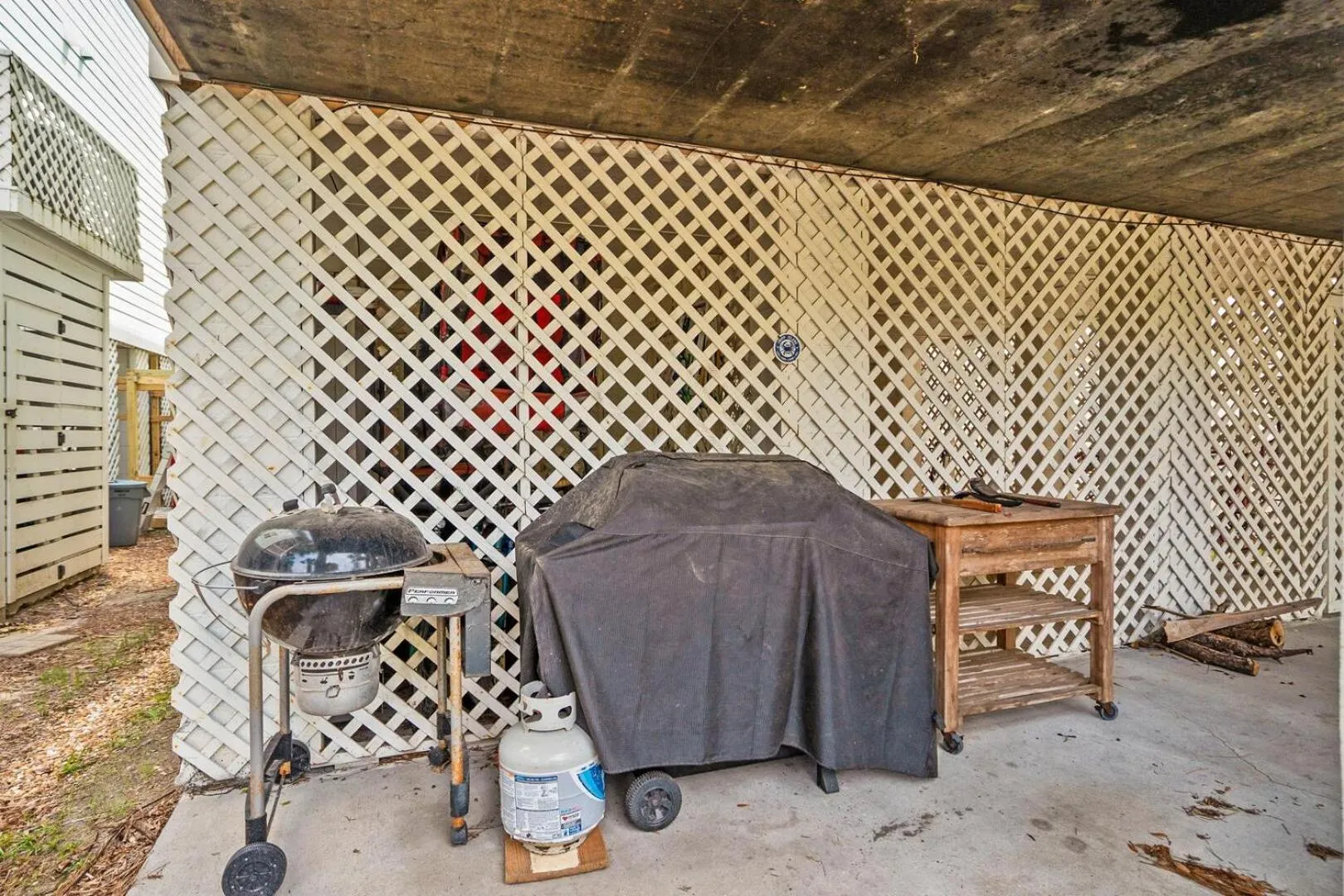 Other in 694 Bonito Rd-Sandy Palms