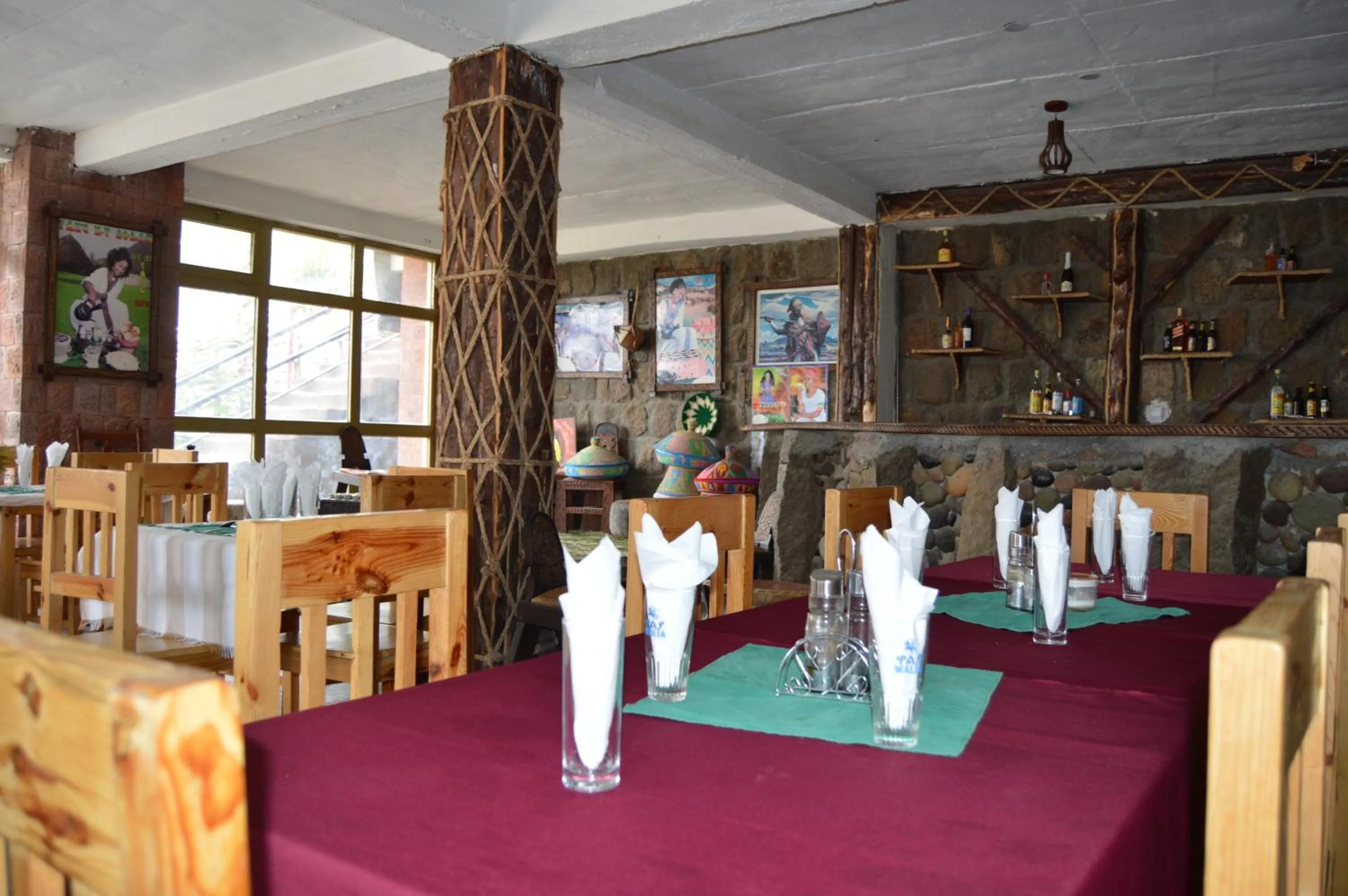 Restaurant/places to eat in Zan-Seyoum Hotel - Lalibela