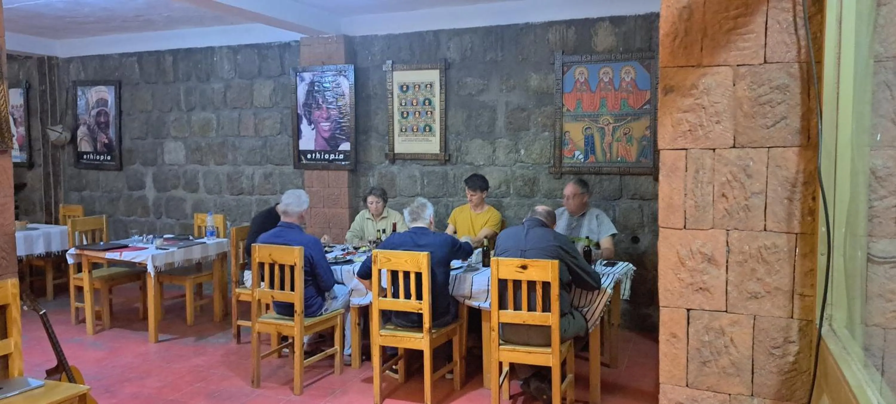 Restaurant/places to eat in Zan-Seyoum Hotel - Lalibela