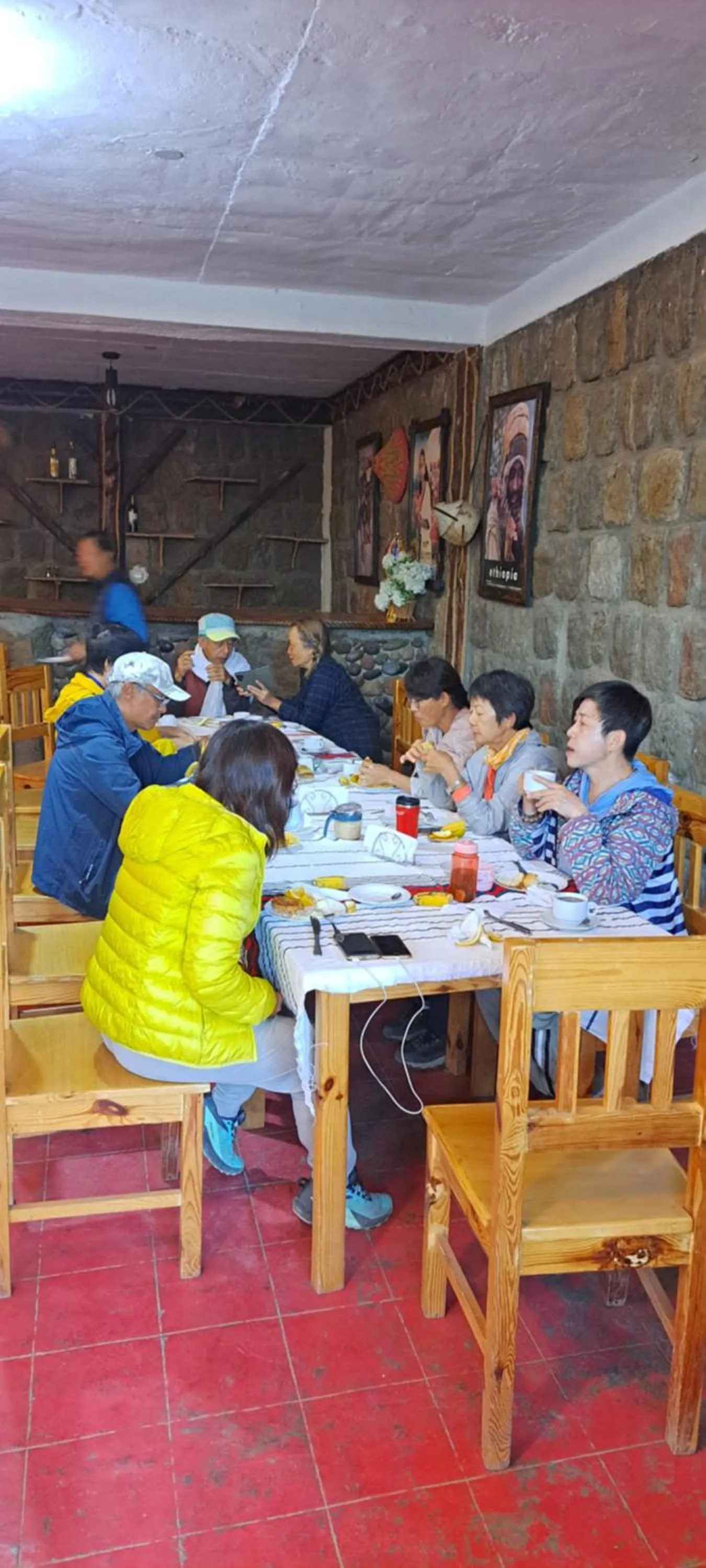 Restaurant/places to eat in Zan-Seyoum Hotel - Lalibela