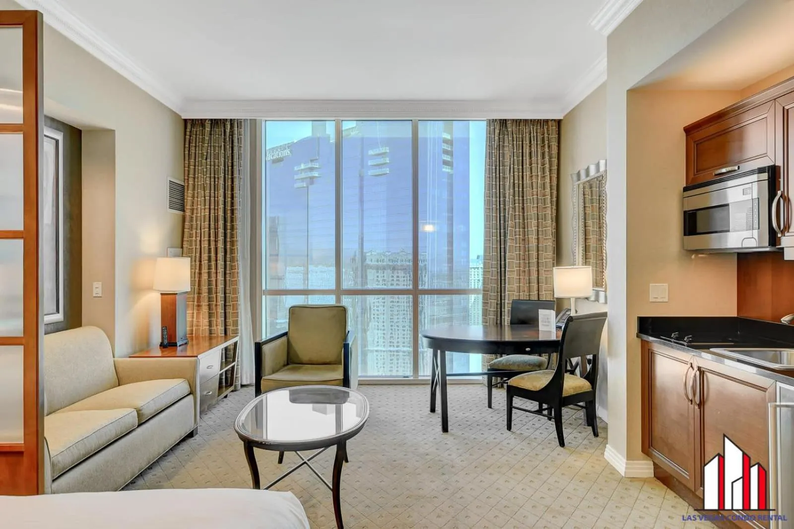 Signature 2Br3Ba F1 View Balcony Ste 34-819 and 21