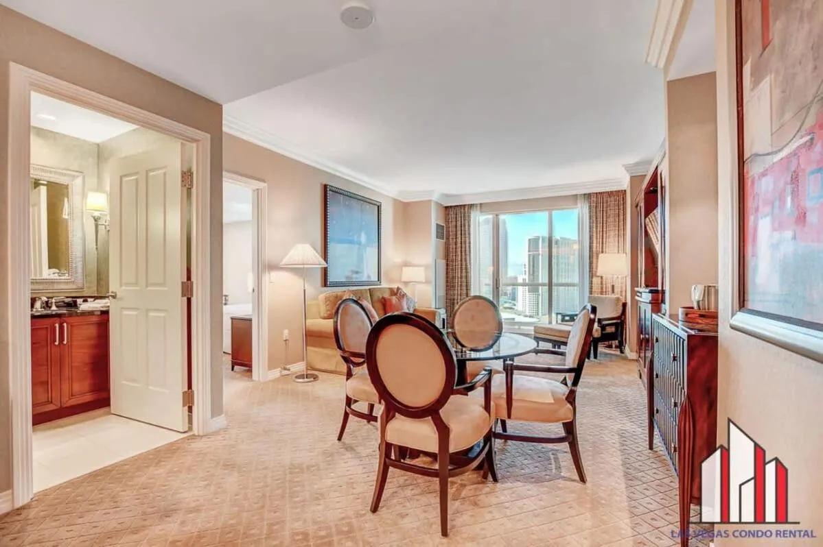 Signature 2Br3Ba F1 View Balcony Ste 21-701 and 03