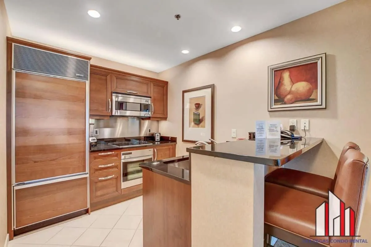 Signature 2Br3Ba F1 View Balcony Ste 21-701 and 03