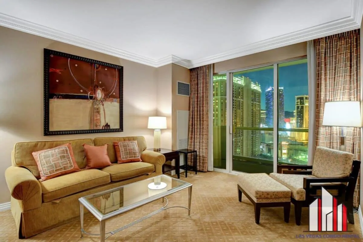 Signature 2Br3Ba F1 View Balcony Ste 21-701 and 03