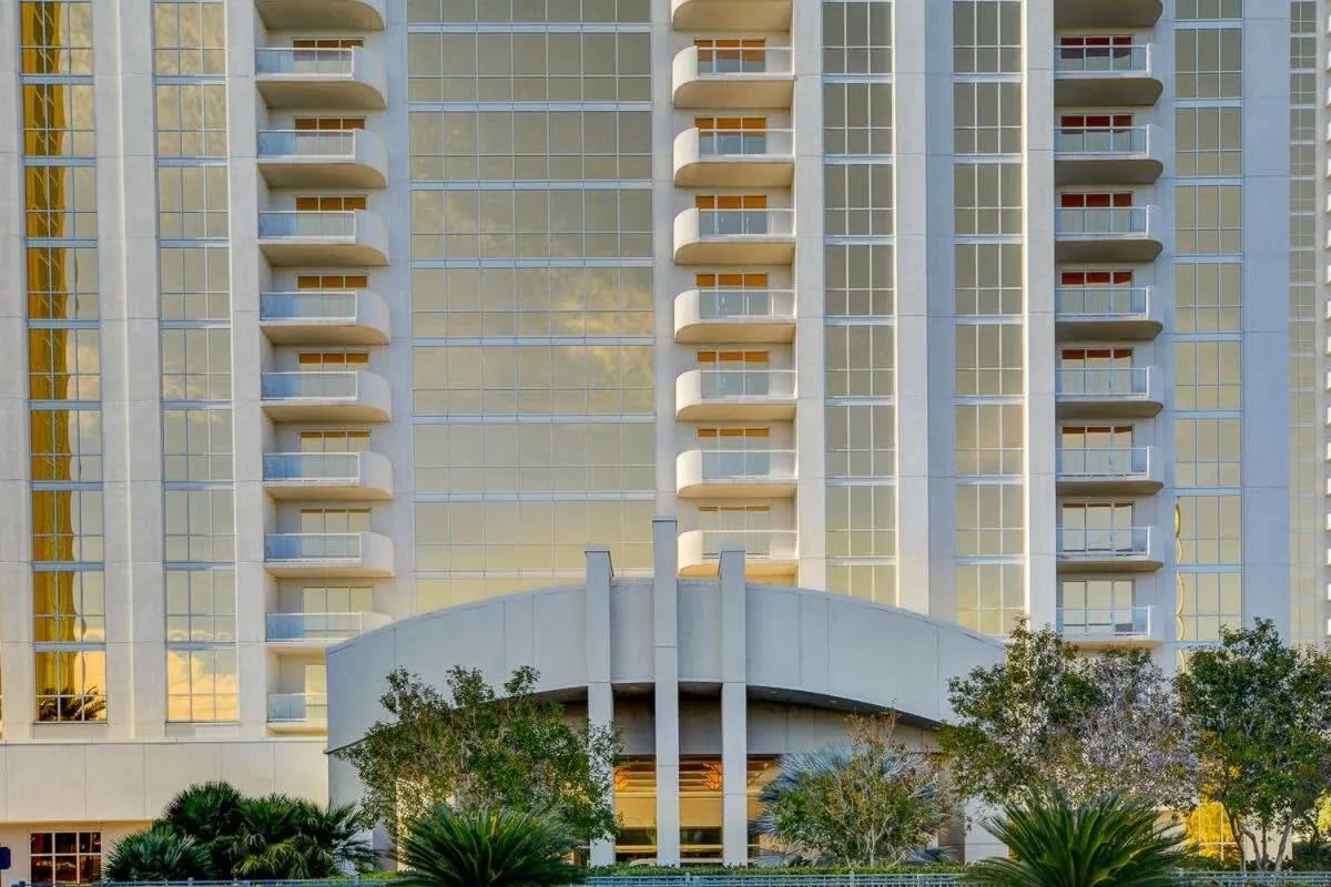 Signature 2Br3Ba F1 View Balcony Ste 21-701 and 03