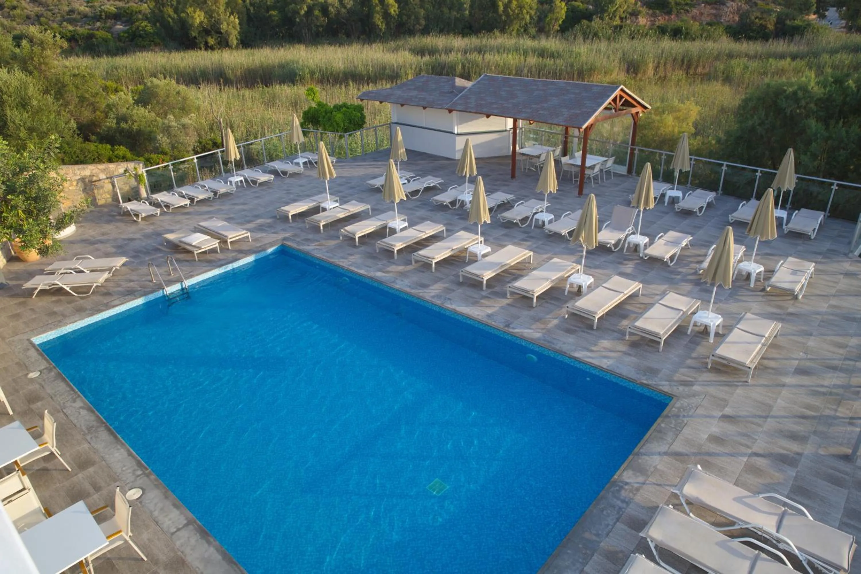 Swimming pool in Blu Acqua Hotel