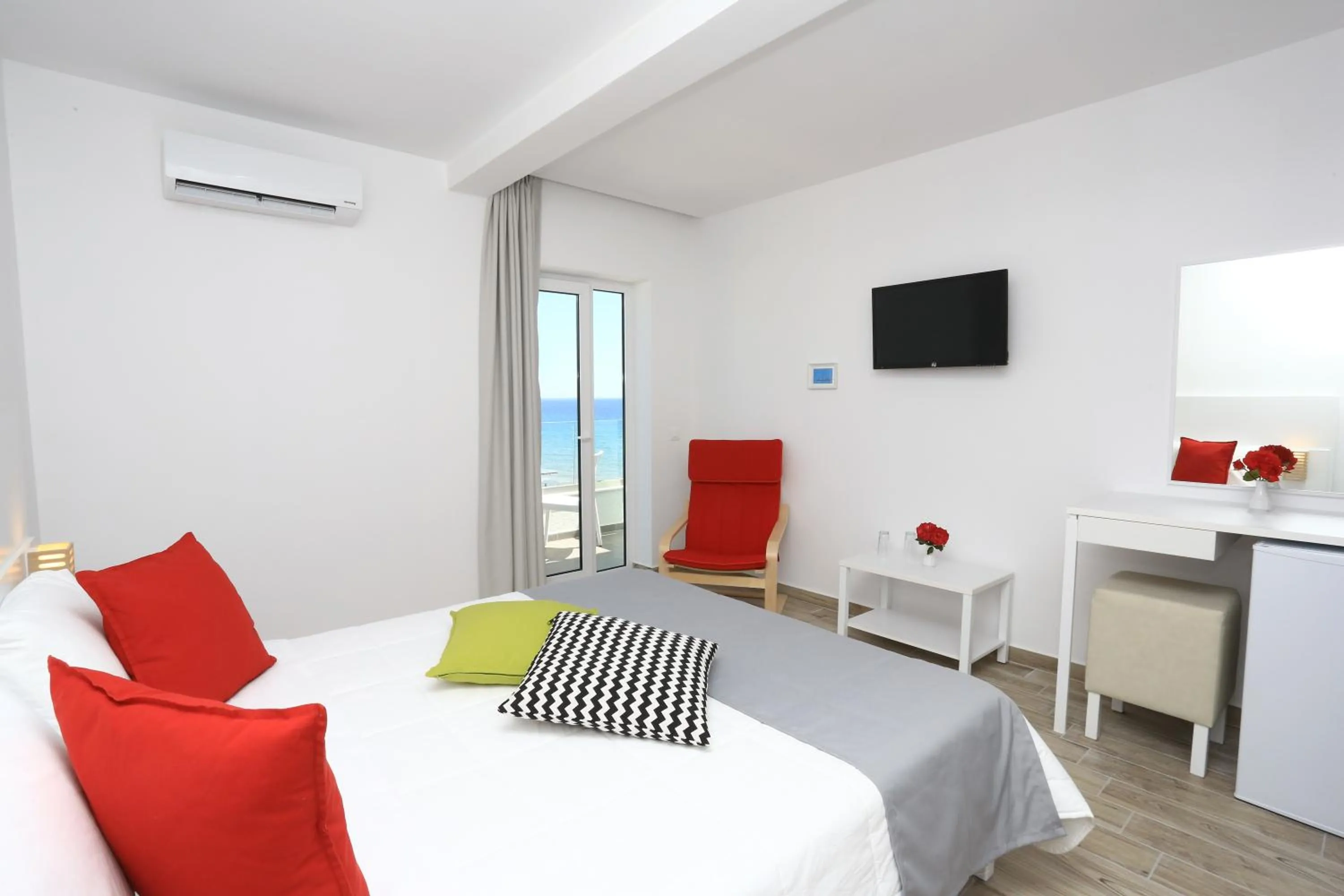 Bedroom in Blu Acqua Hotel