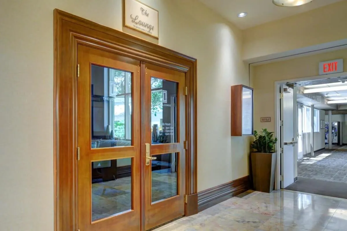 Signature 2Br3Ba balcony combo units 16-702 and 04