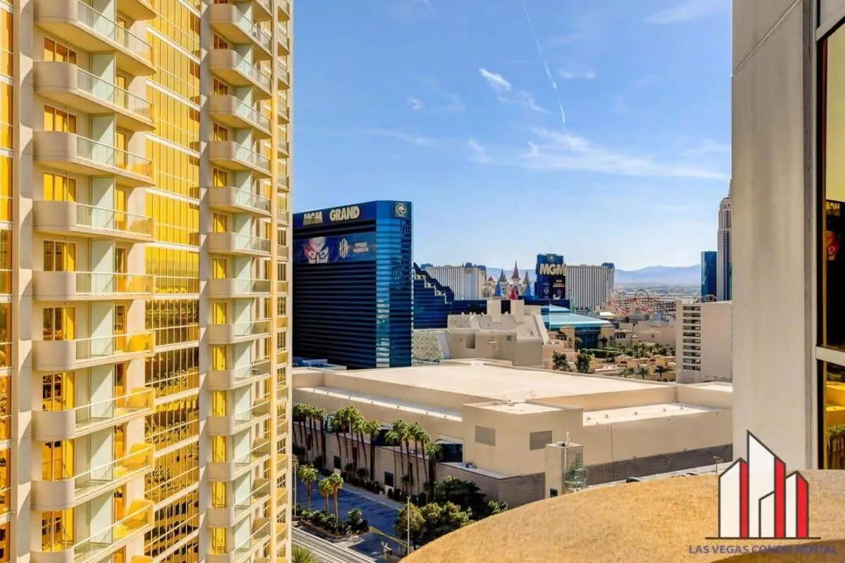 Signature 2Br3Ba balcony combo units 16-702 and 04