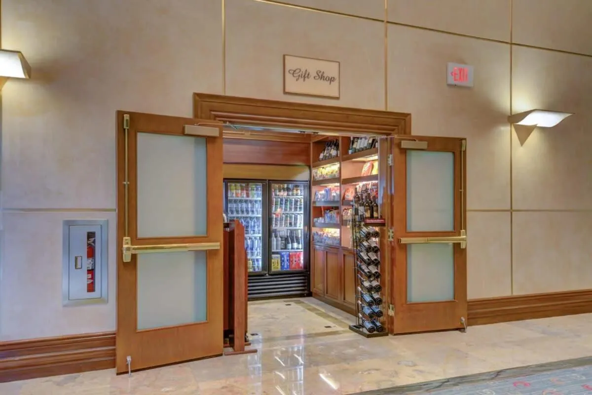 Signature 2Br3Ba balcony combo units 16-702 and 04