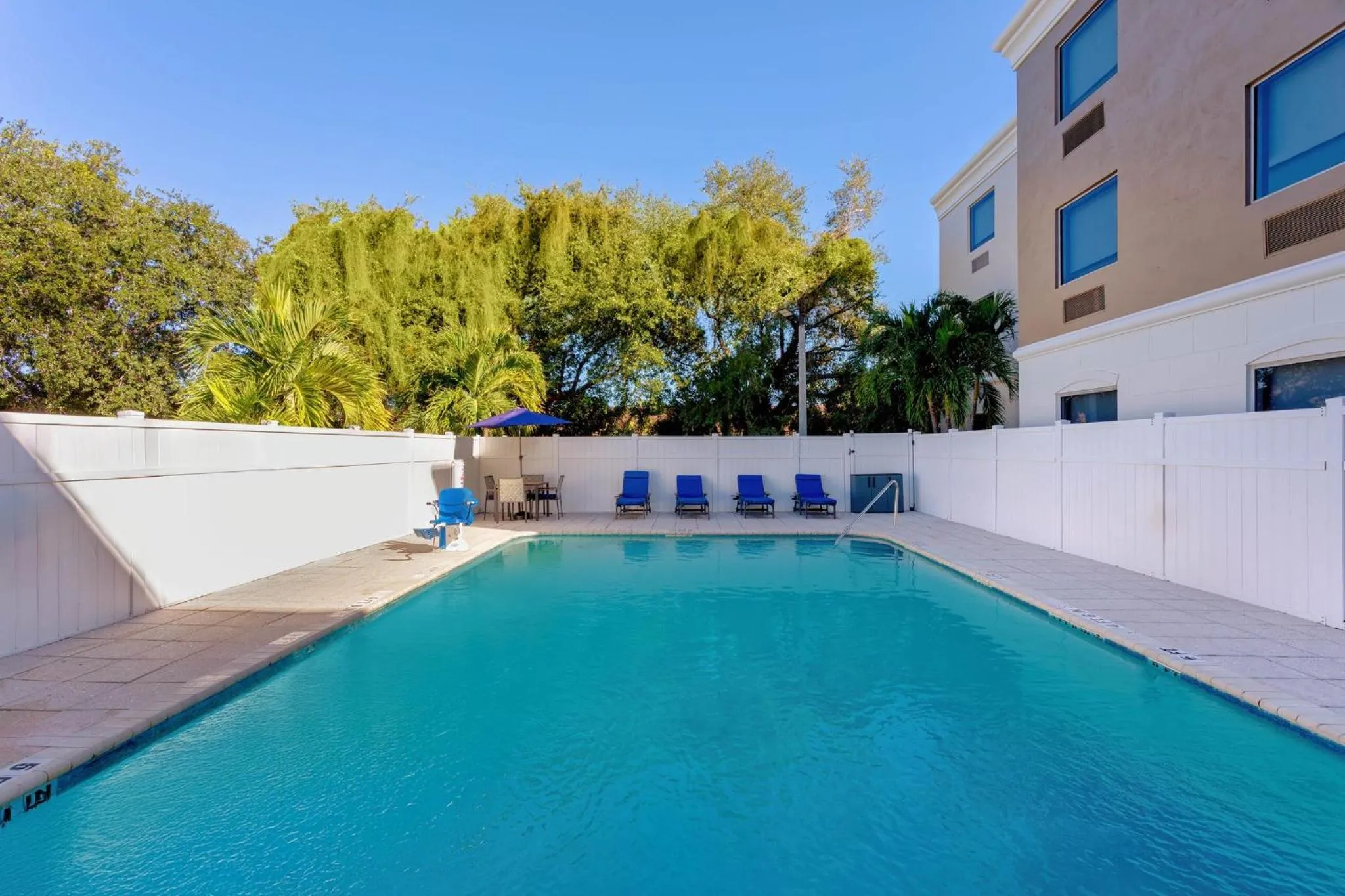 Swimming pool in Holiday Inn Express & Suites Lantana by IHG