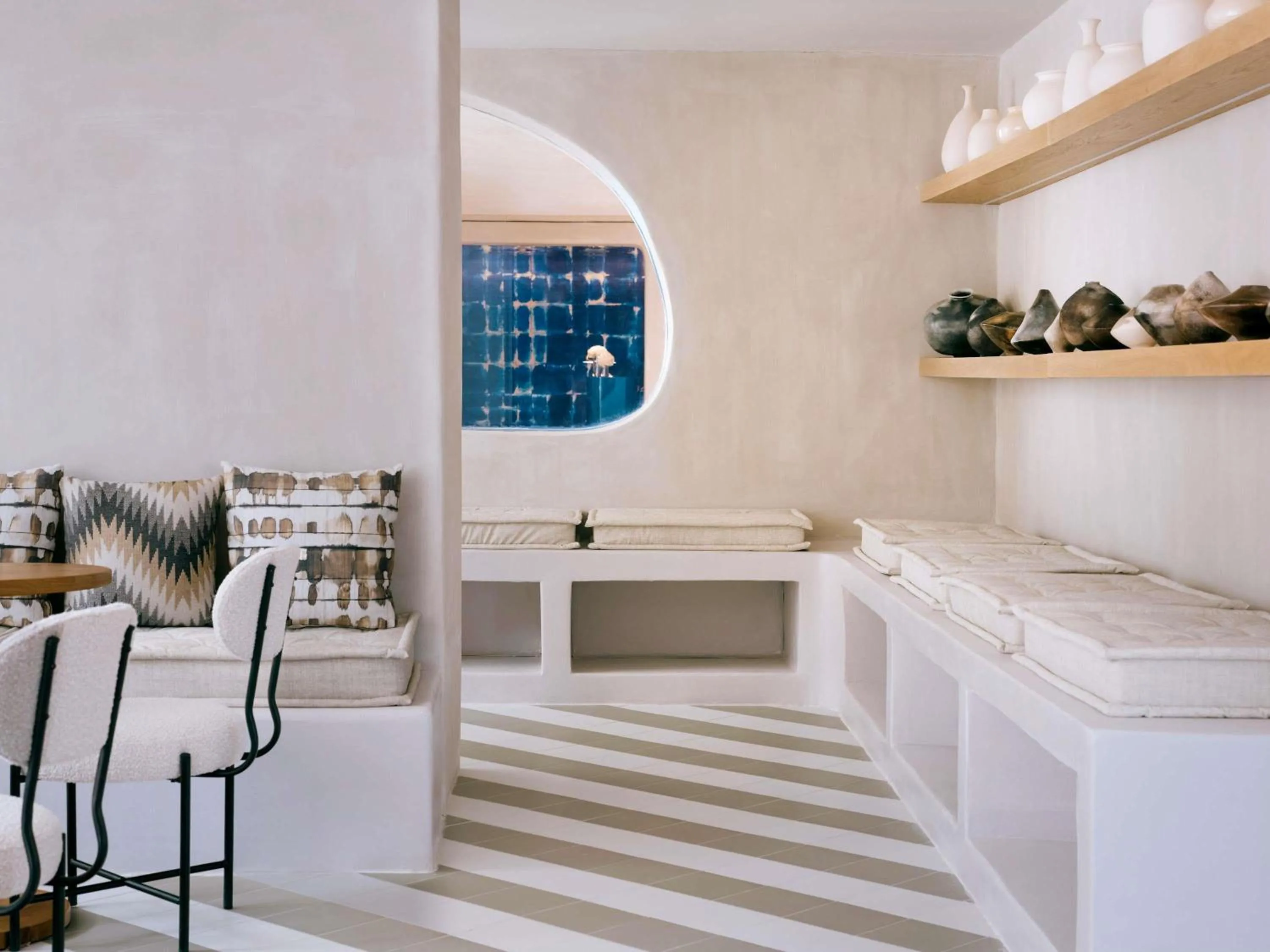 Restaurant/places to eat in Mondrian Ibiza