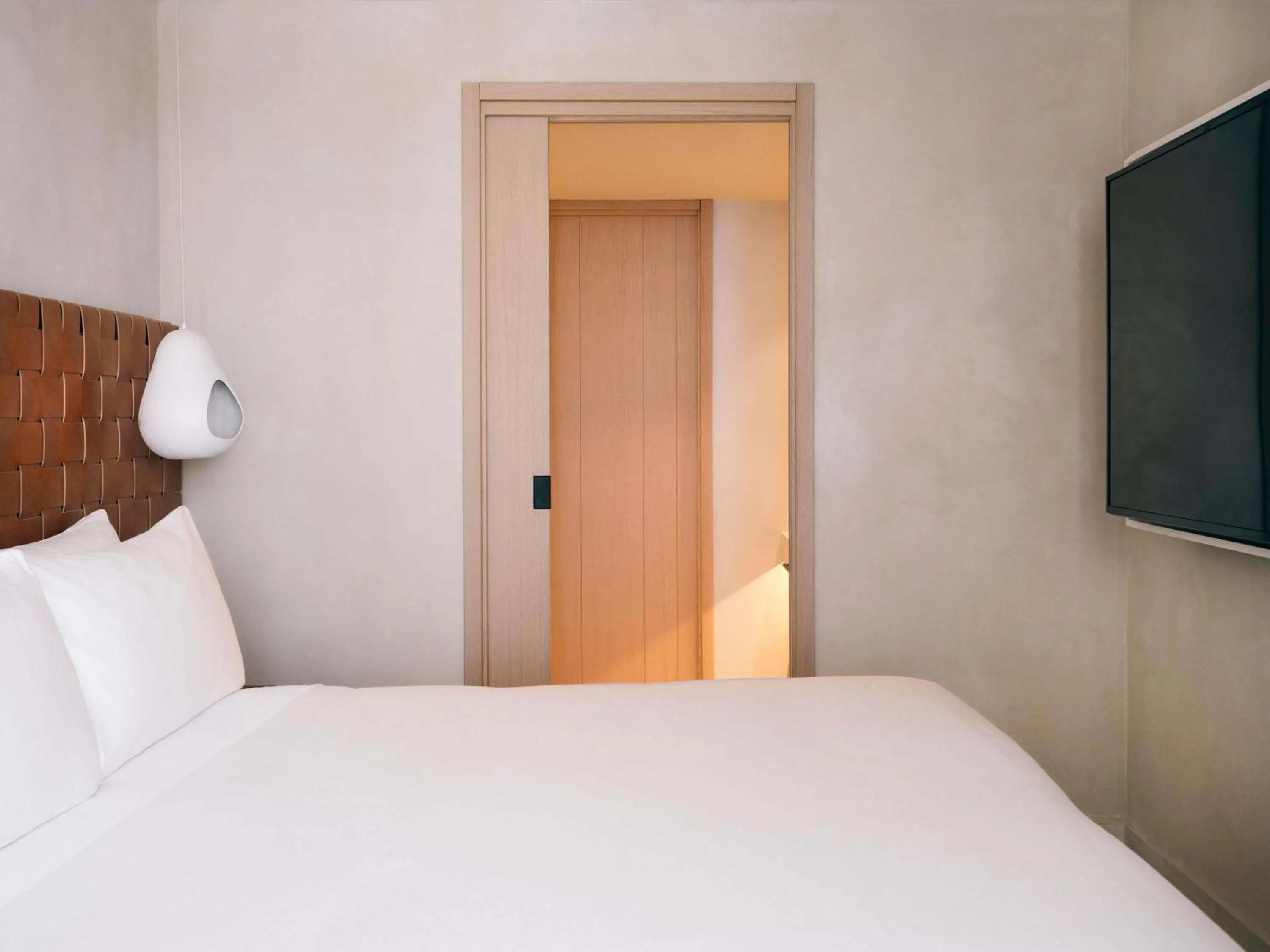 Bedroom, Bed in Mondrian Beach Lifestyle Resort By Accor