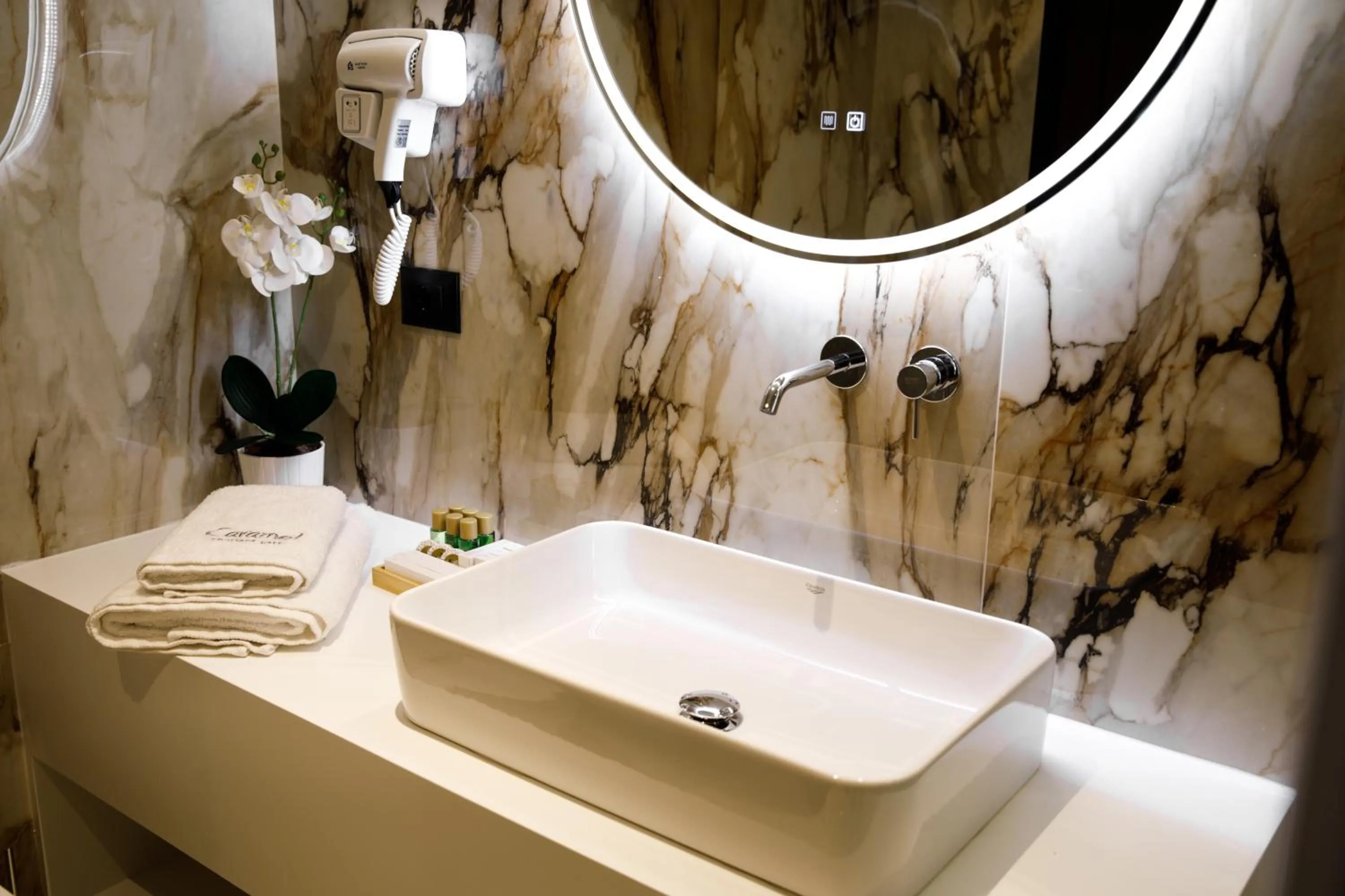 Bathroom in Caramel Boutique Hotel