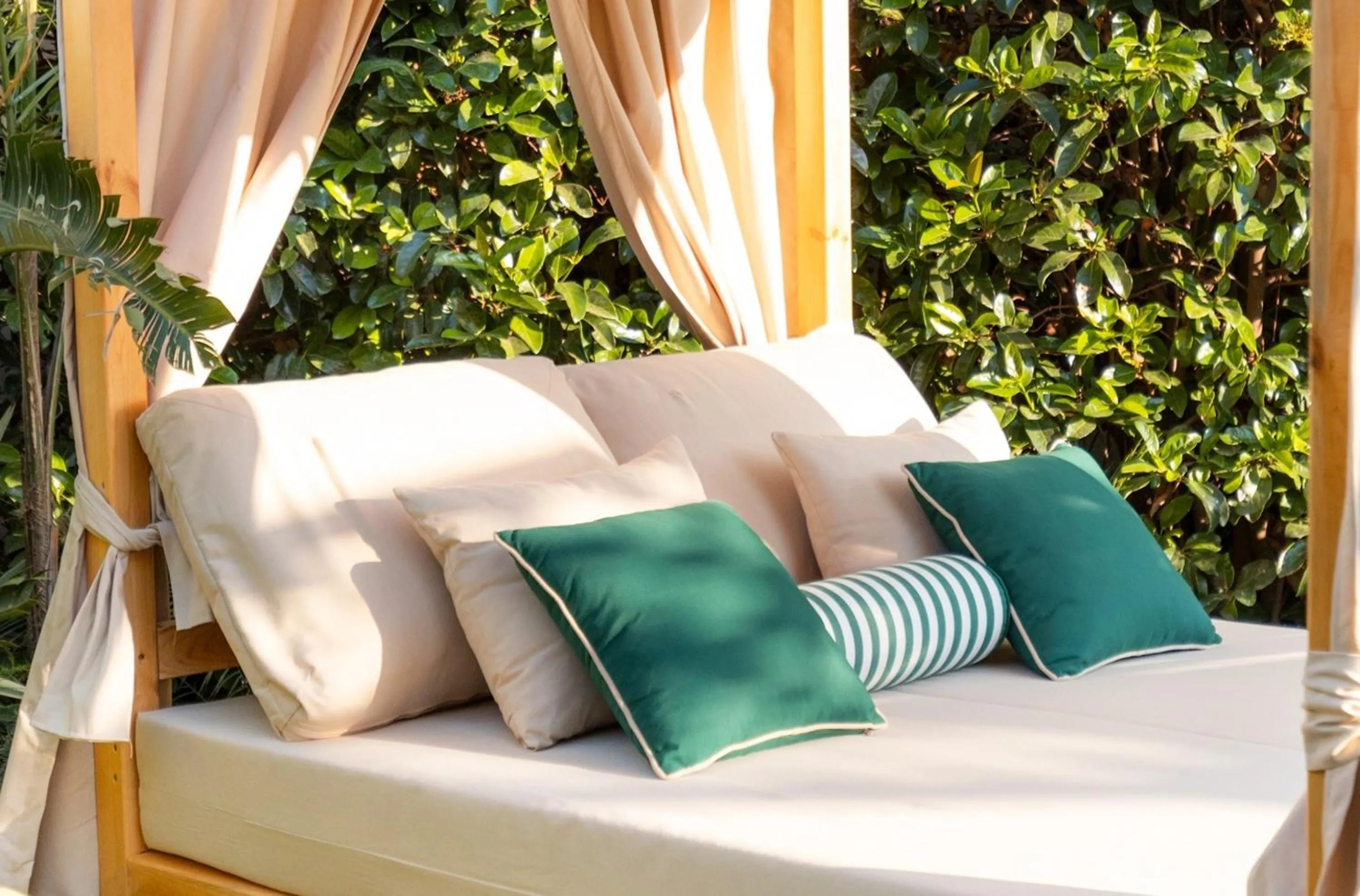 sunbed in Voger Alaçatı Prive