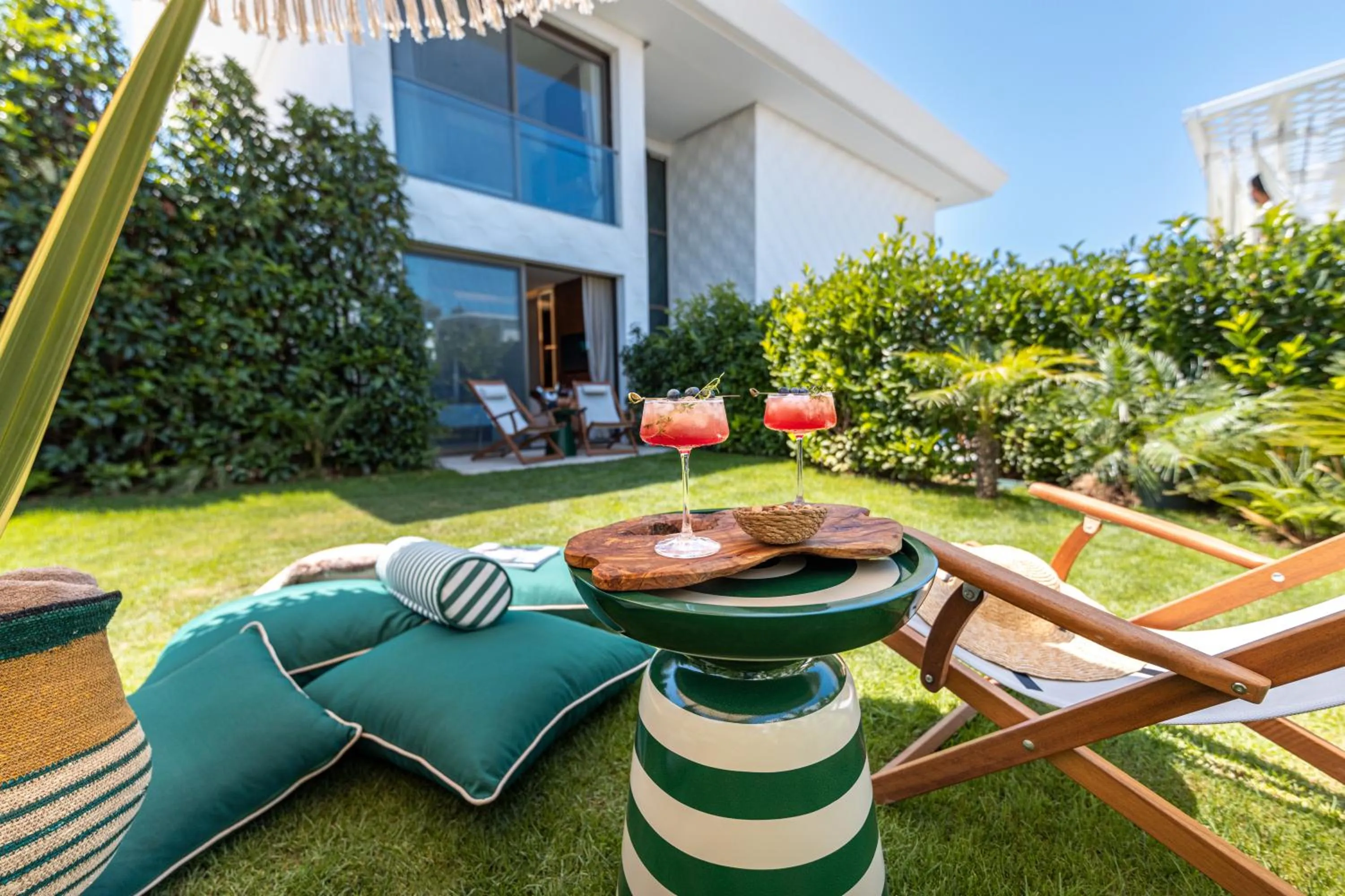 Day in The Xon Hotel