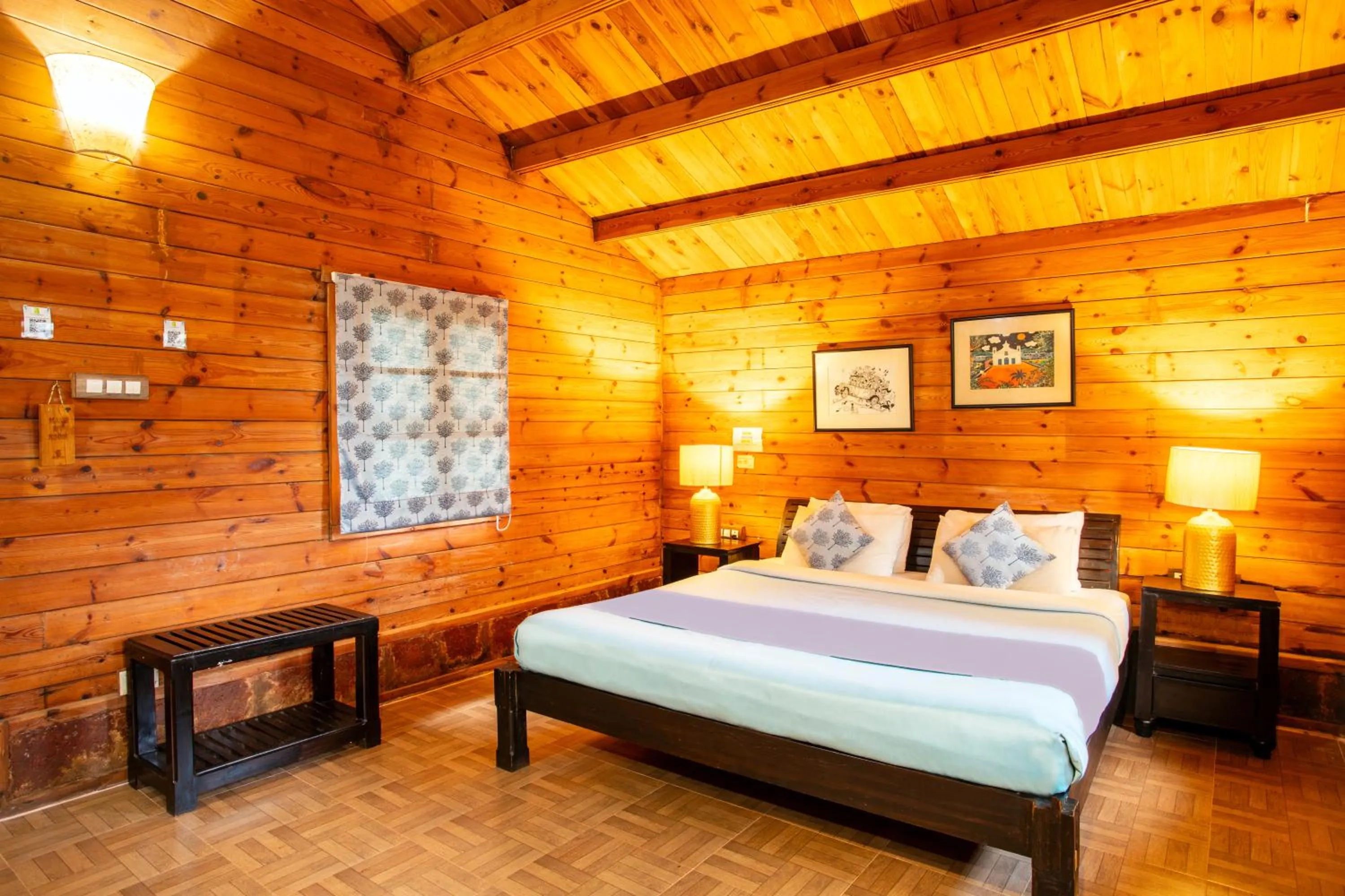 Bed in Stone Water Eco Resort