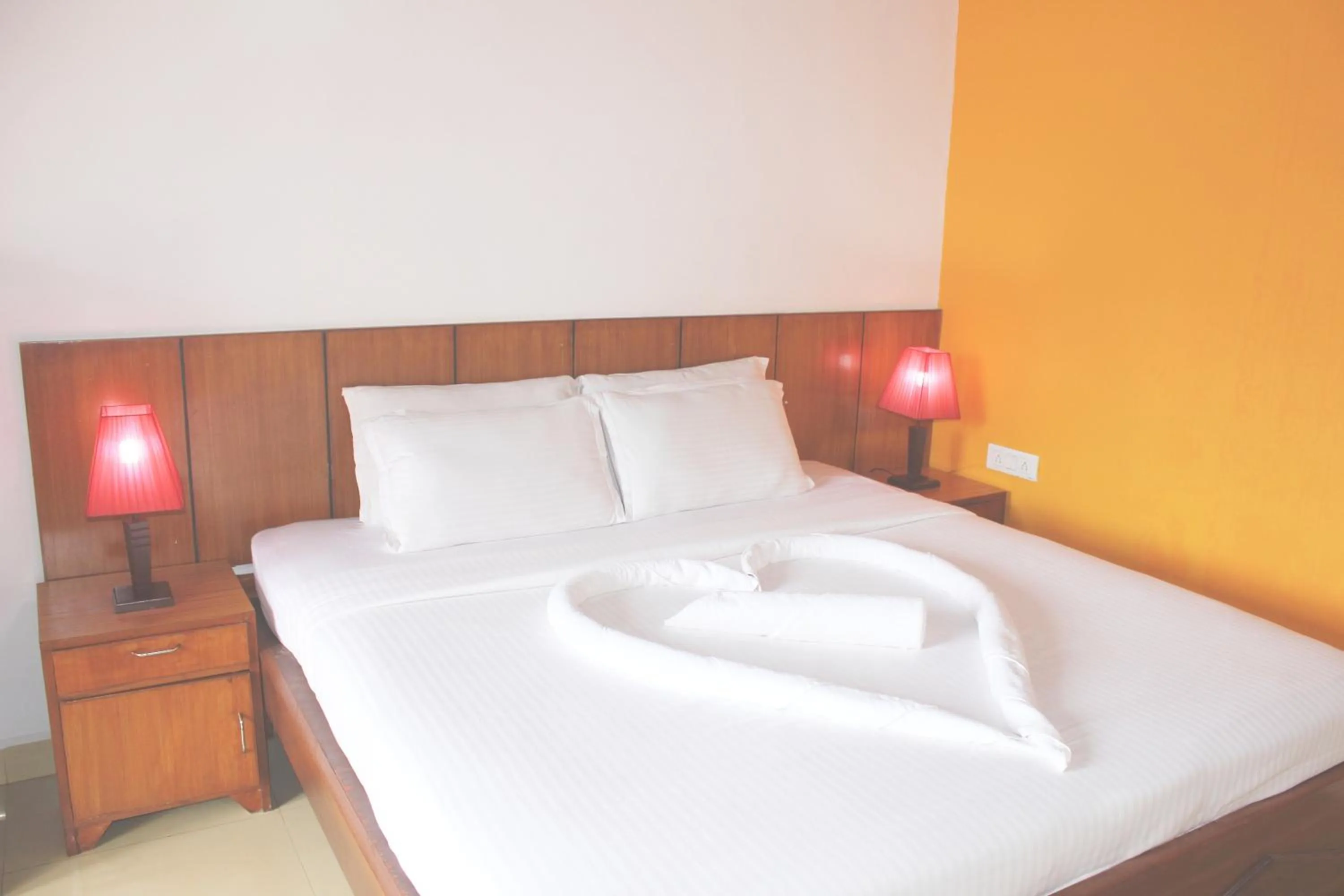 Bed in Silver Sands Sunshine - Angaara