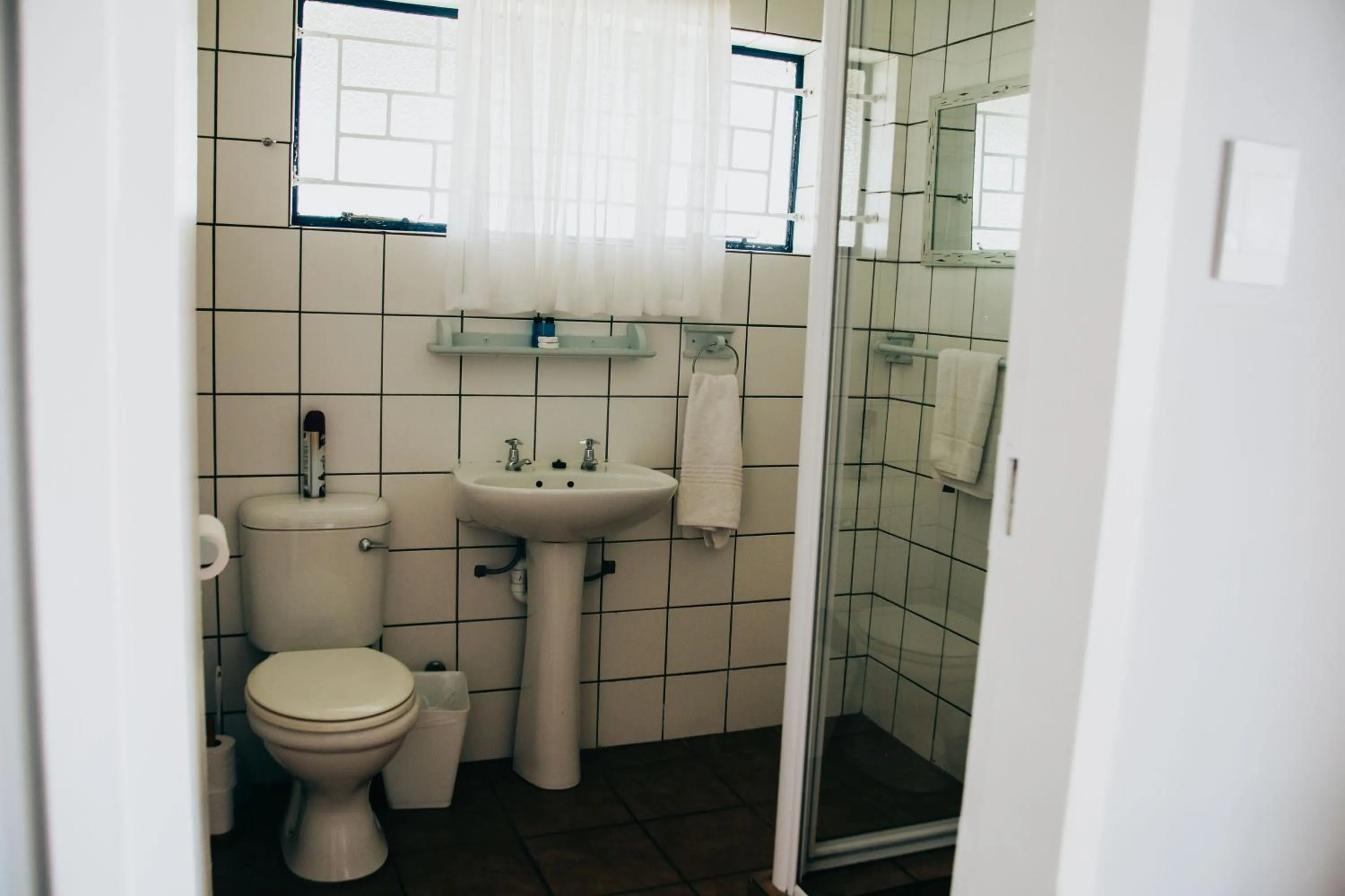 Shower in Laaiplek Hotel