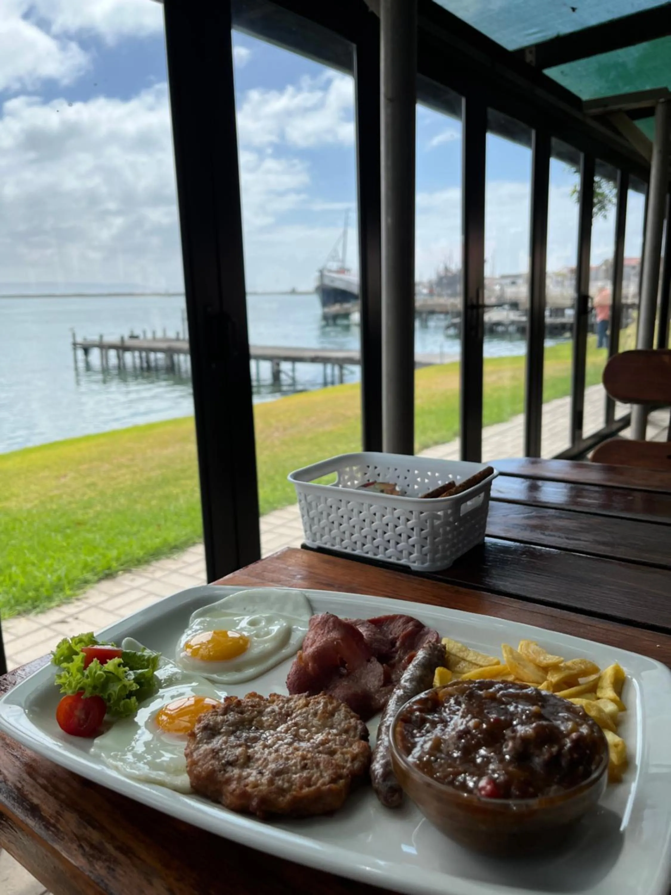 Breakfast in Laaiplek Hotel