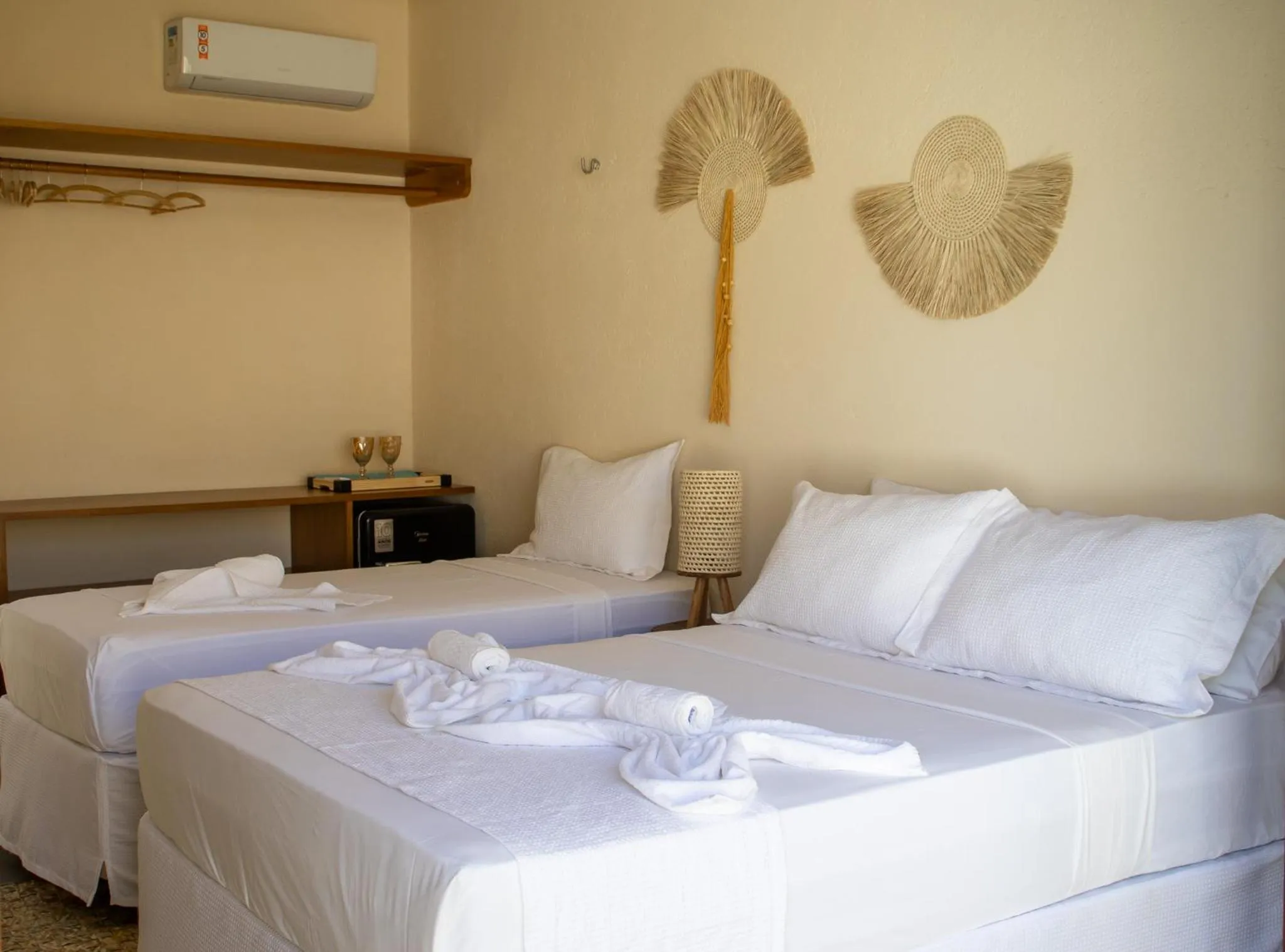 Bedroom, Bed in Pousada Veleiro Kite Preá