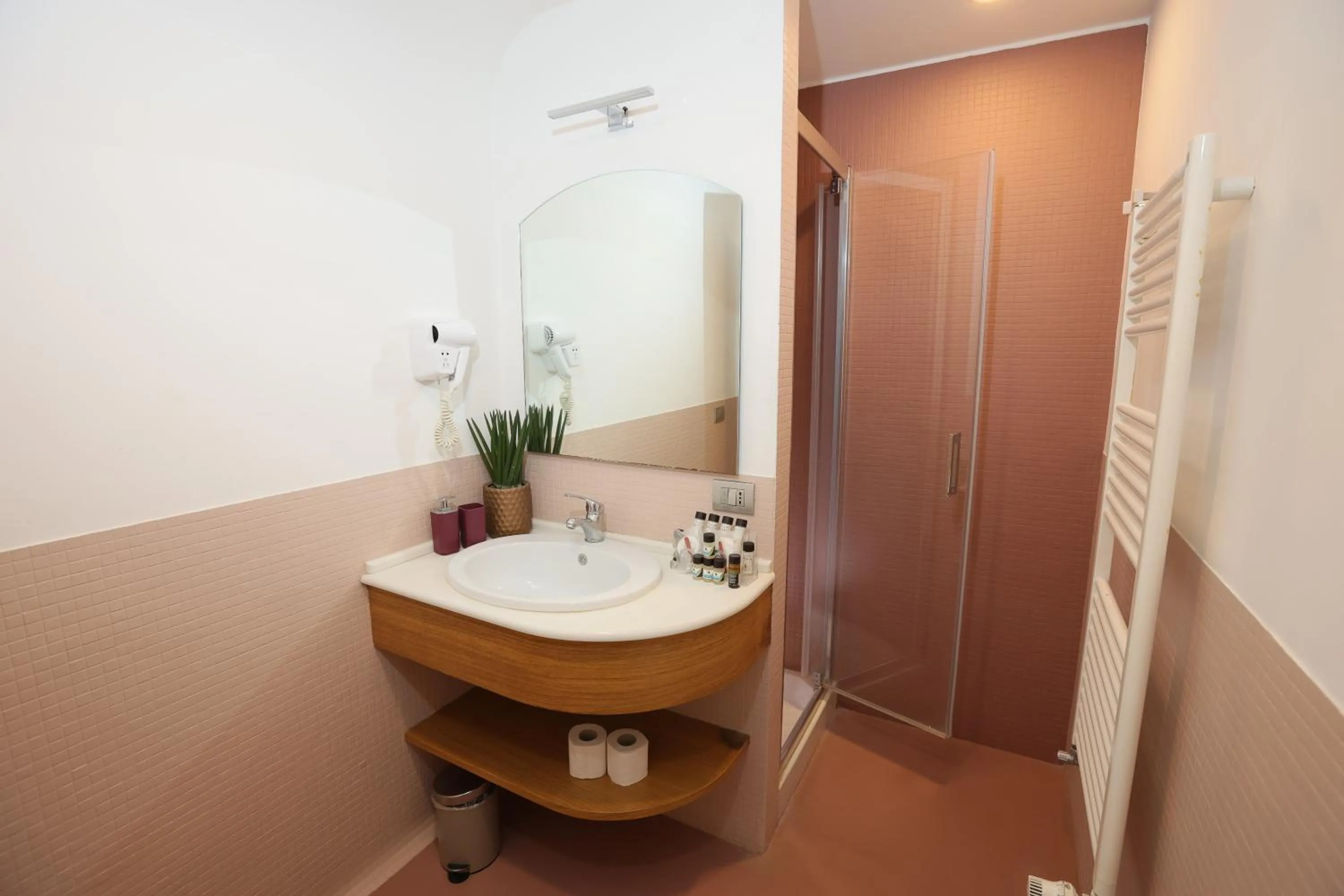 Bathroom in Lungomare Suite & Spa