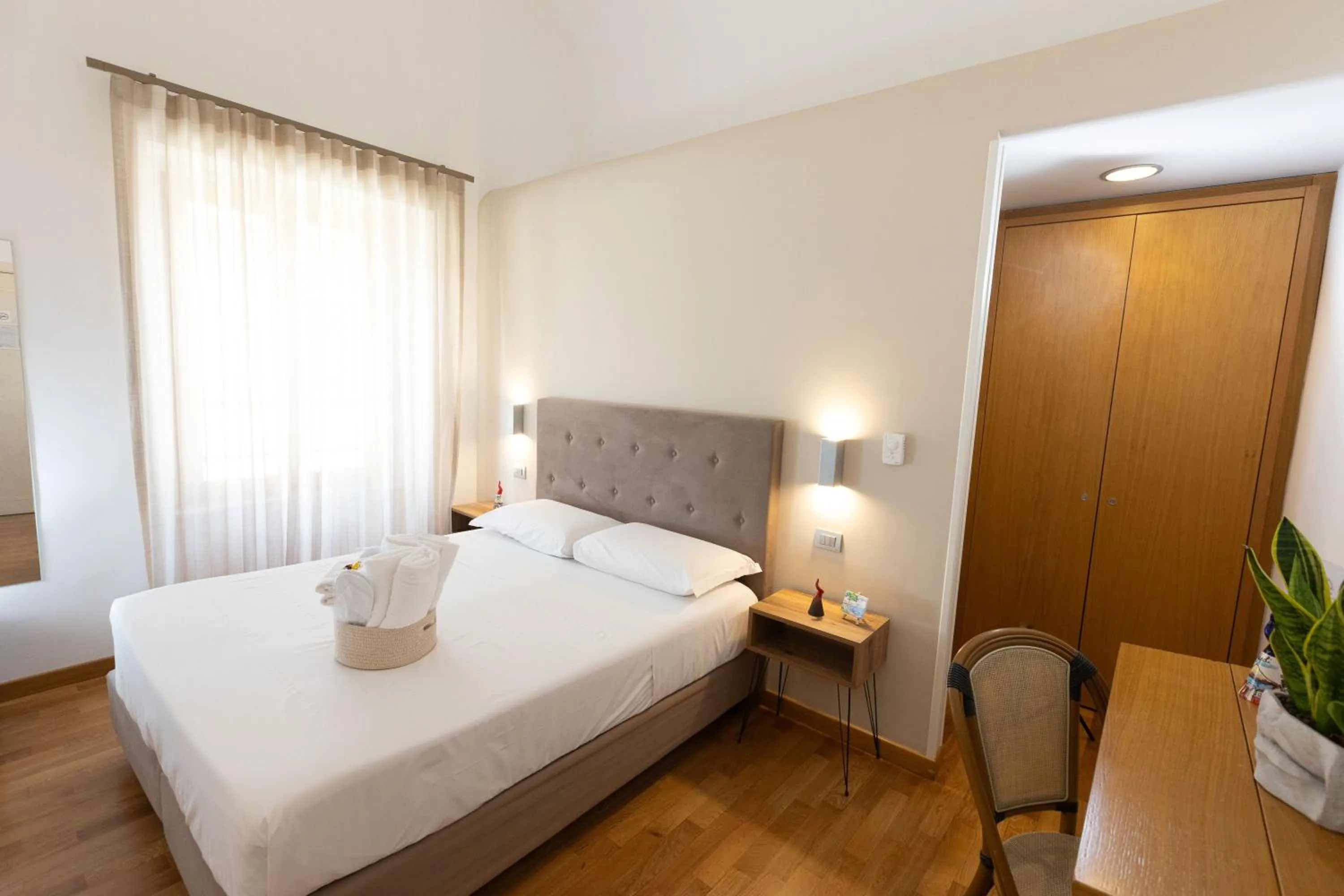 Photo of the whole room, Bed in Lungomare Suite & Spa