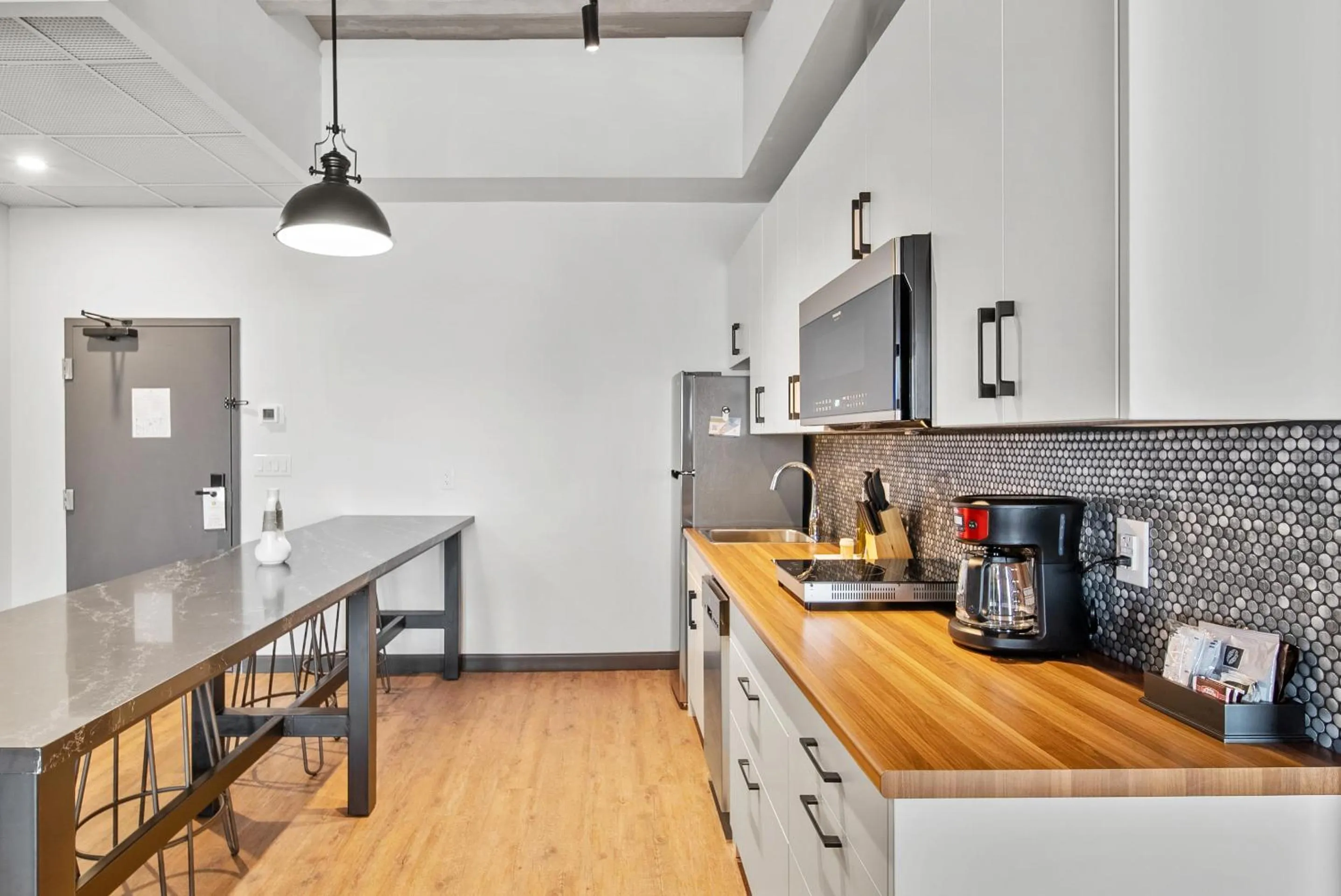 kitchen in Cannery Lofts Niagara