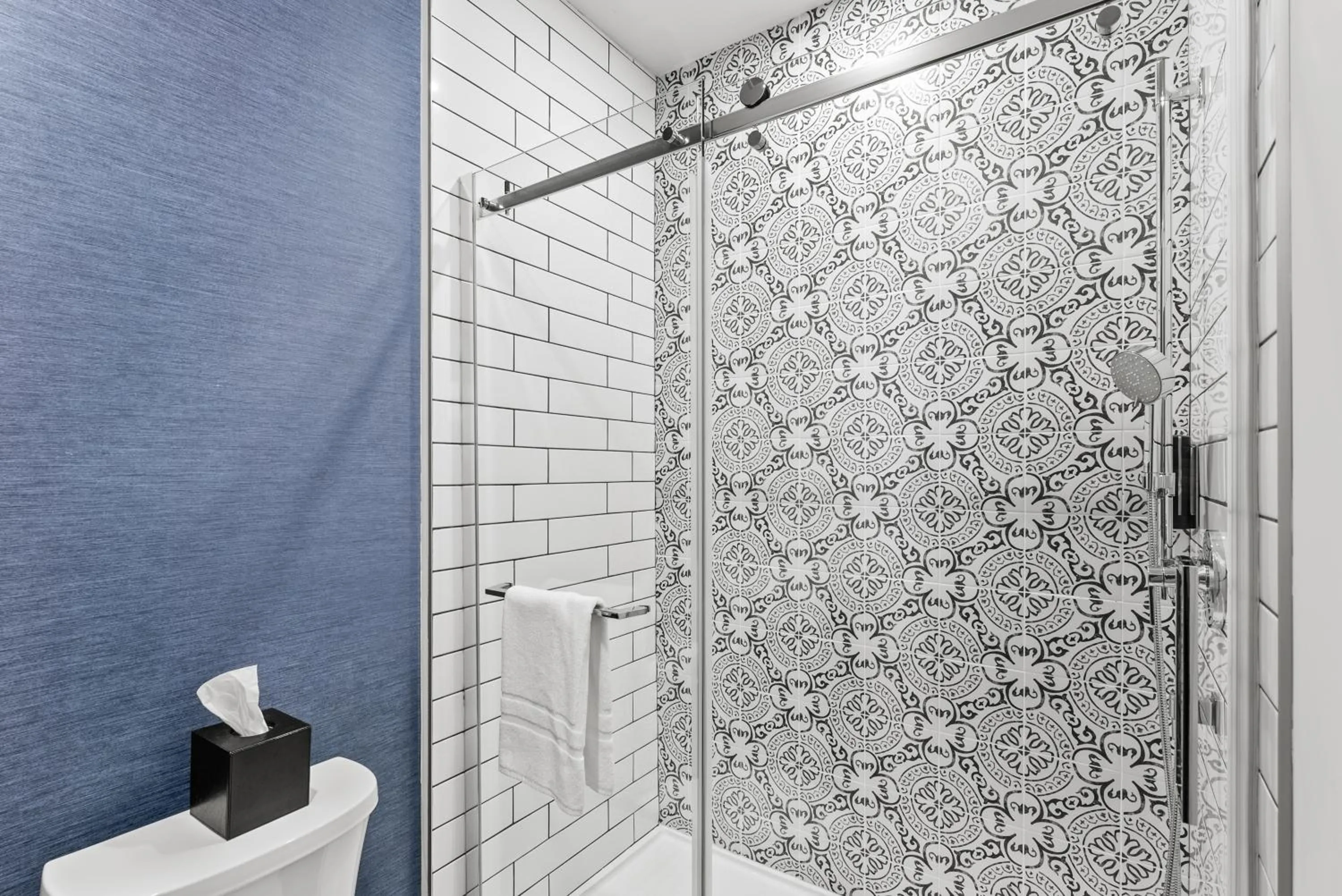 Bathroom in Cannery Lofts Niagara