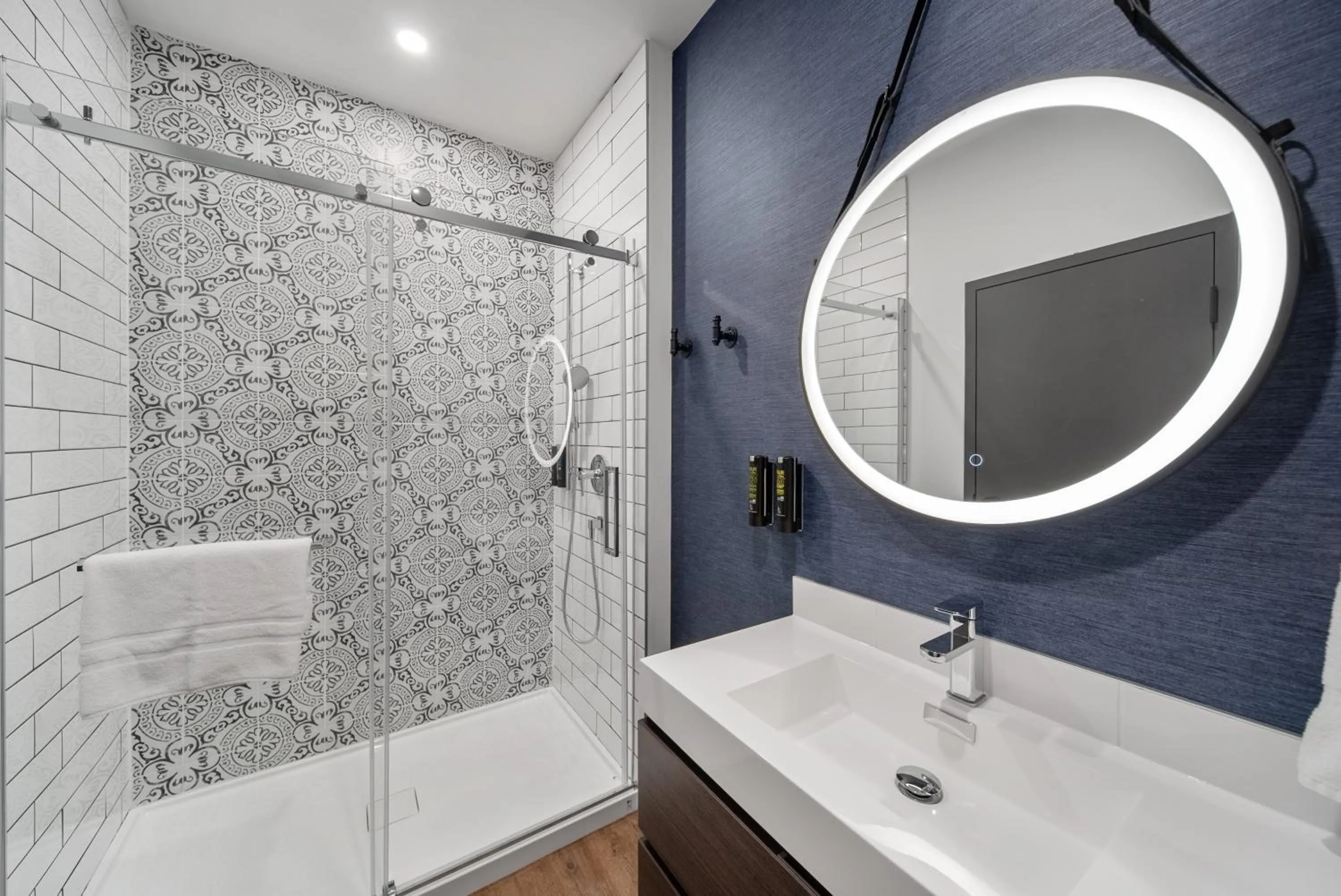 Bathroom in Cannery Lofts Niagara