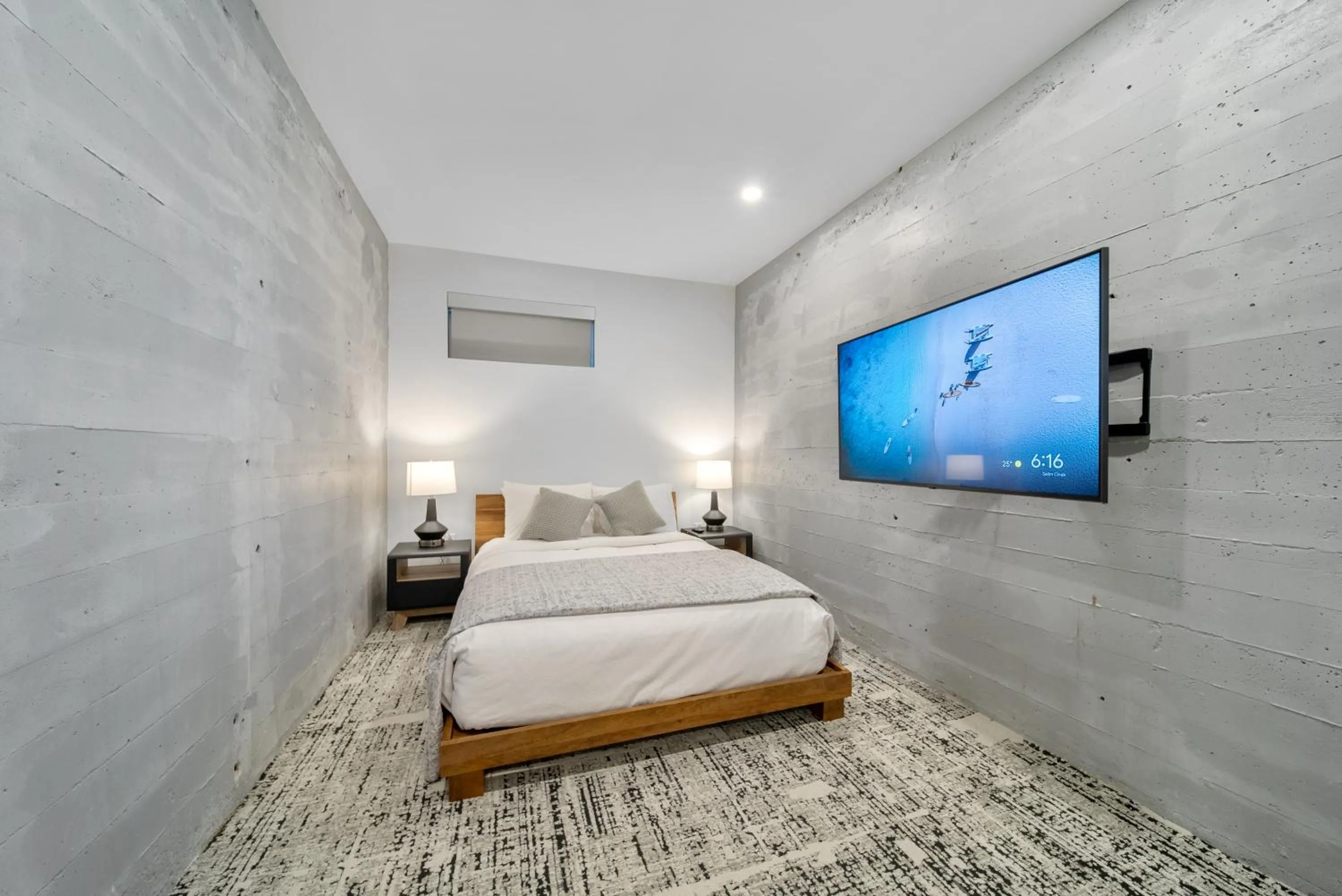 Bedroom, Bed in Cannery Lofts Niagara