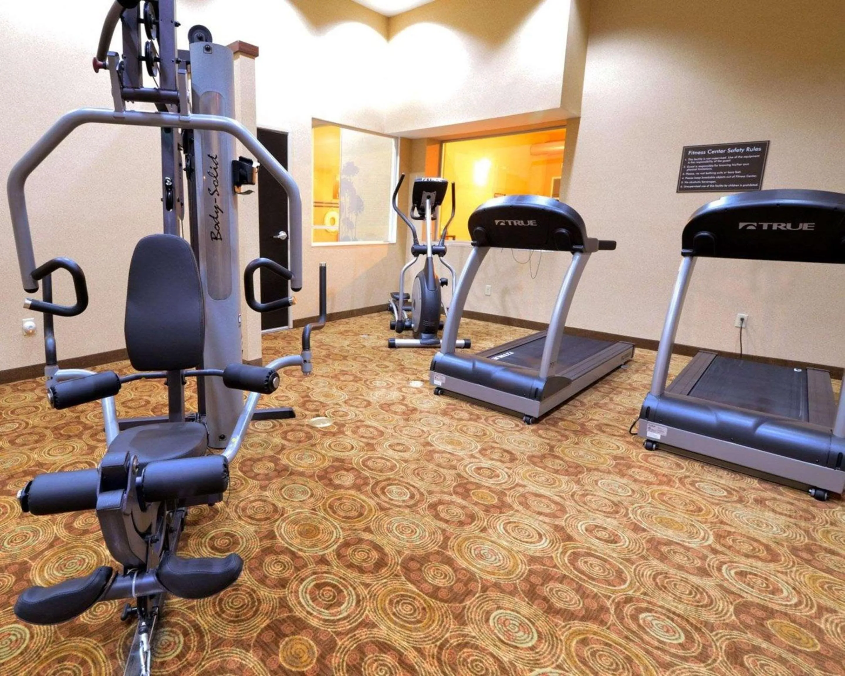Fitness centre/facilities in Sleep Inn & Suites And Conference Center Downtown