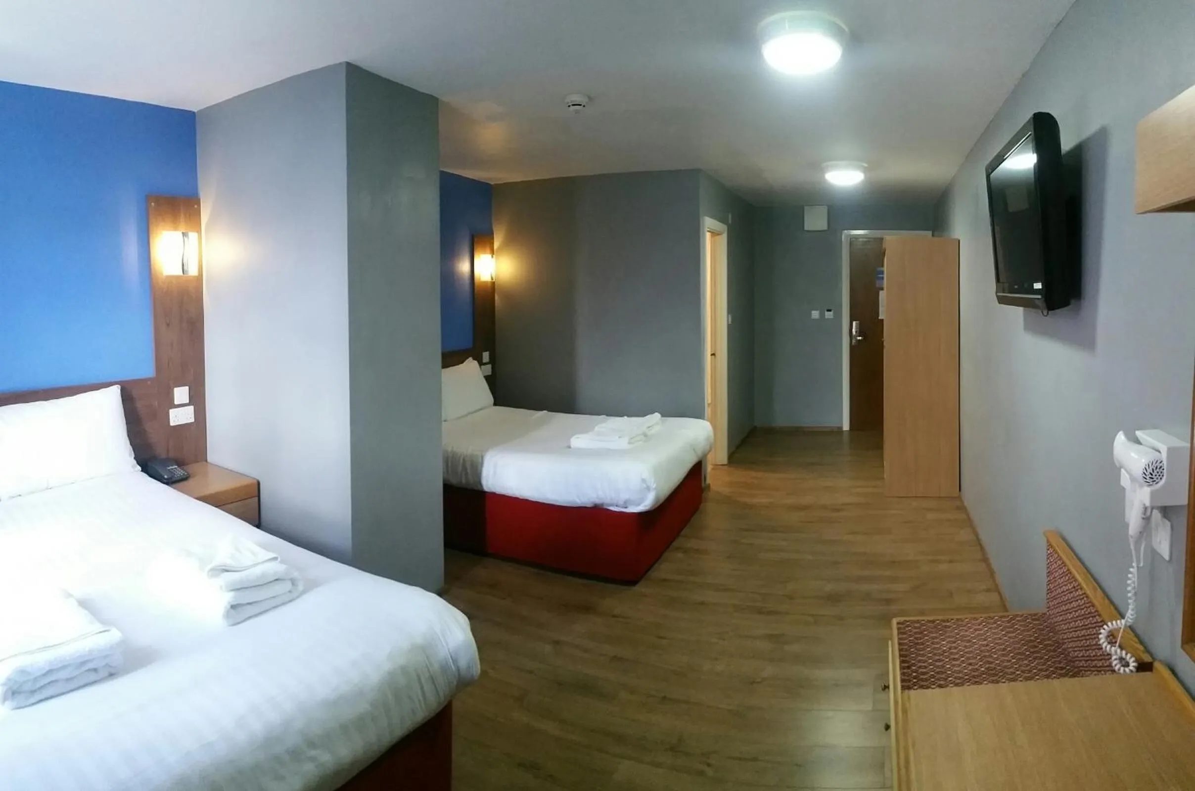 Bedroom, Bed in Gilson Hotel