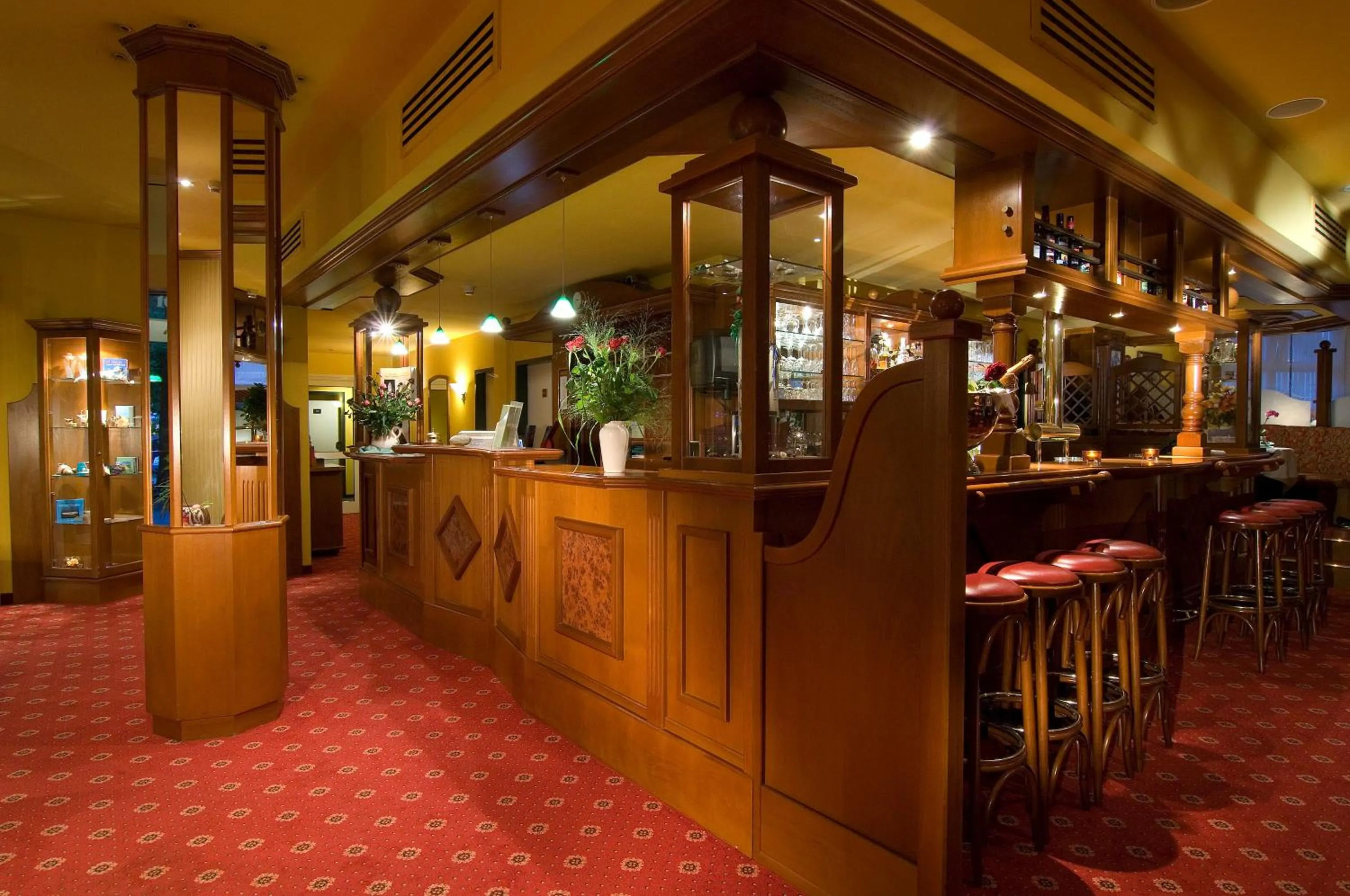 Lobby or reception in Hotel Landhaus Dierkow