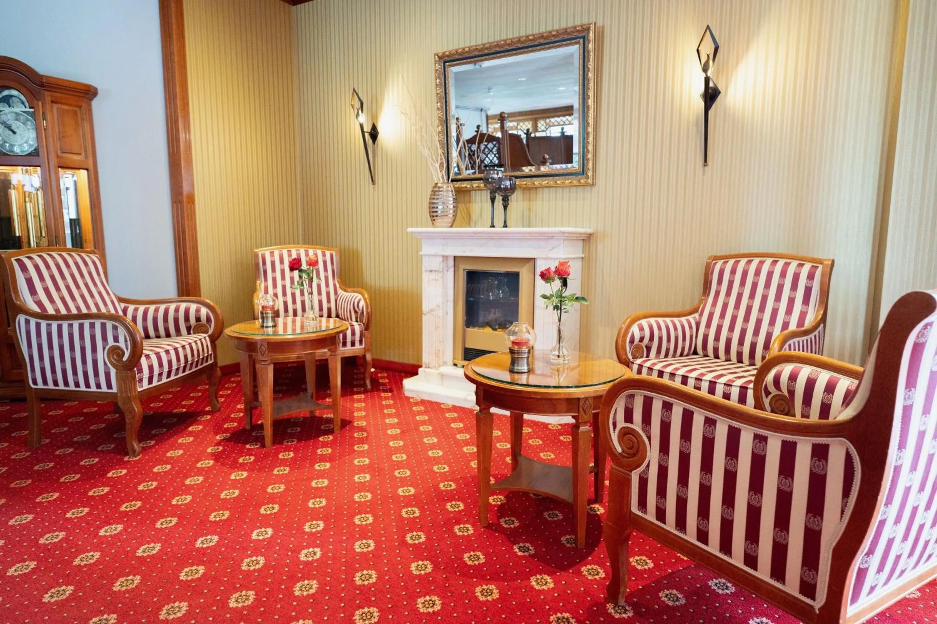 Lobby or reception in Hotel Landhaus Dierkow