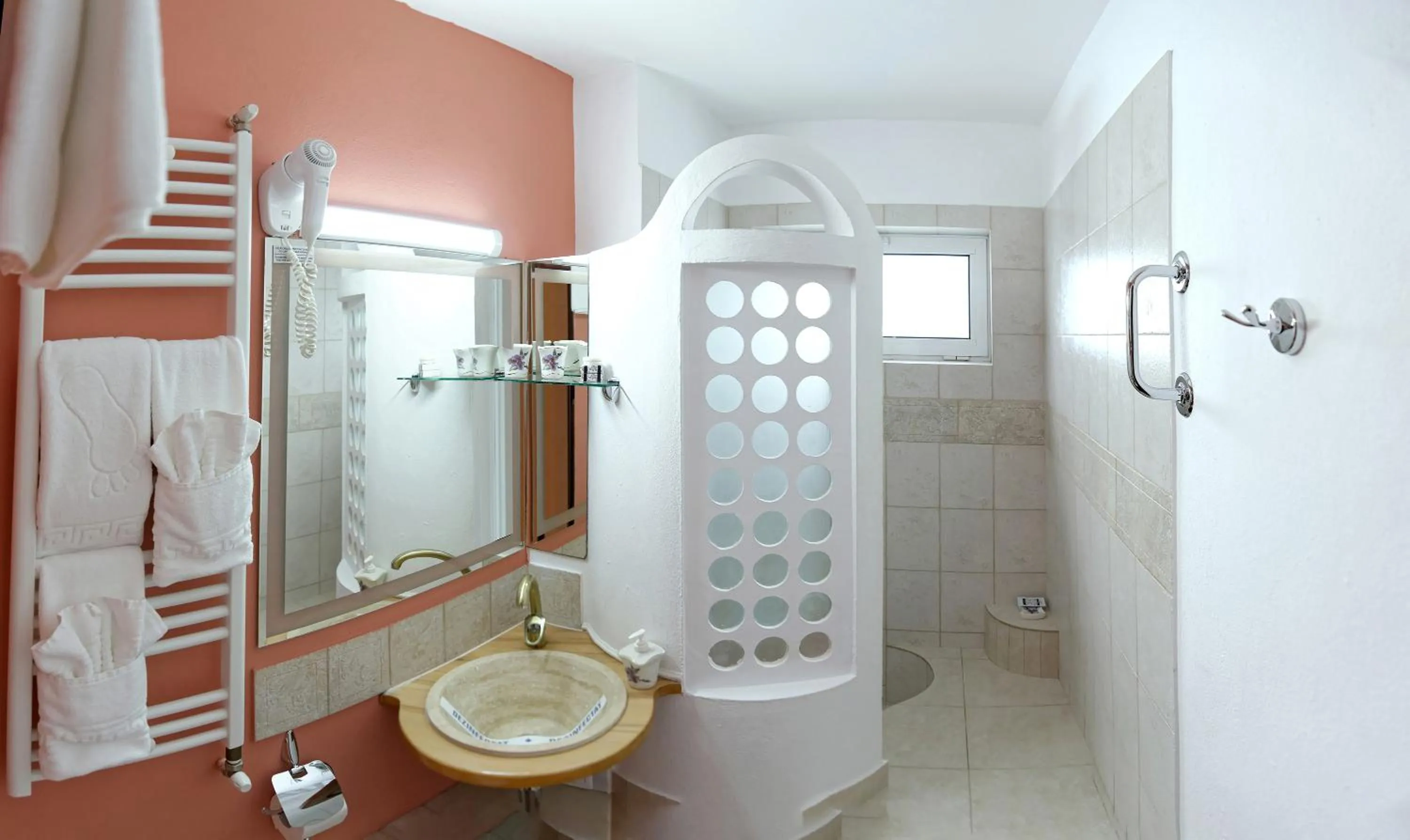 Bathroom in Hotel Albatros