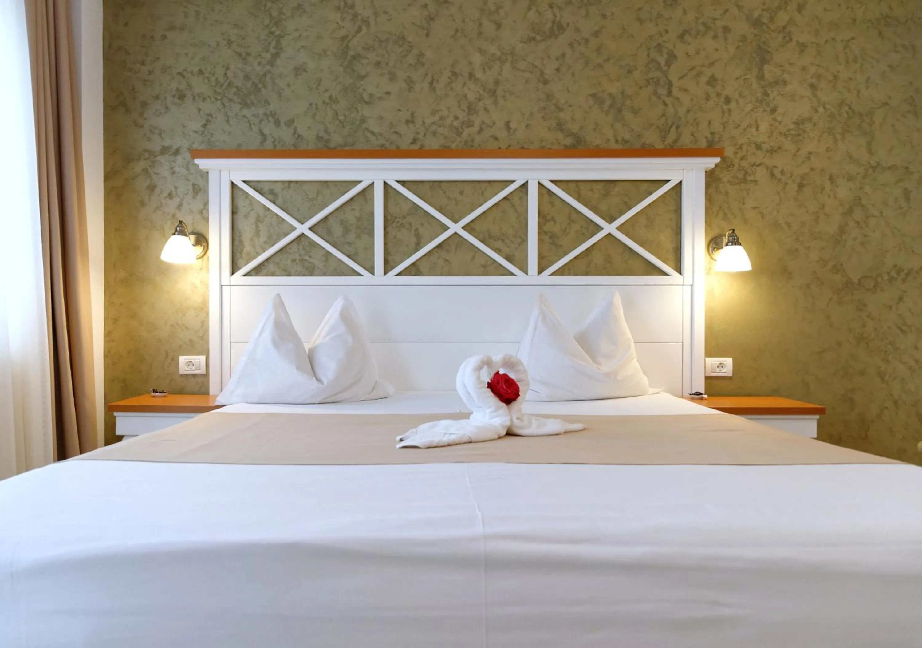 Bed in Hotel Albatros
