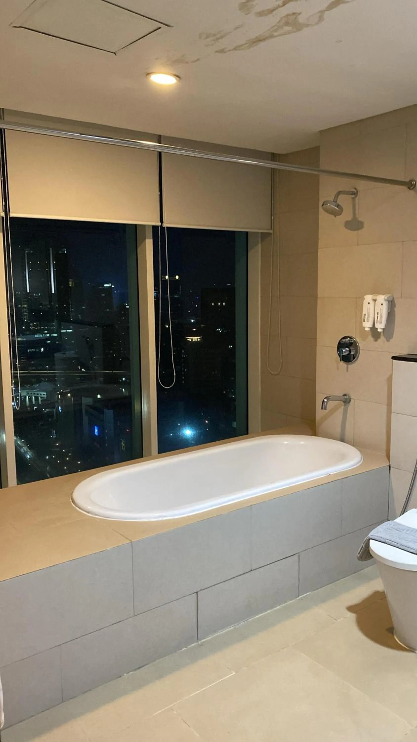 The H Tower Rasuna Suites Kuningan Jakarta By Villaloka