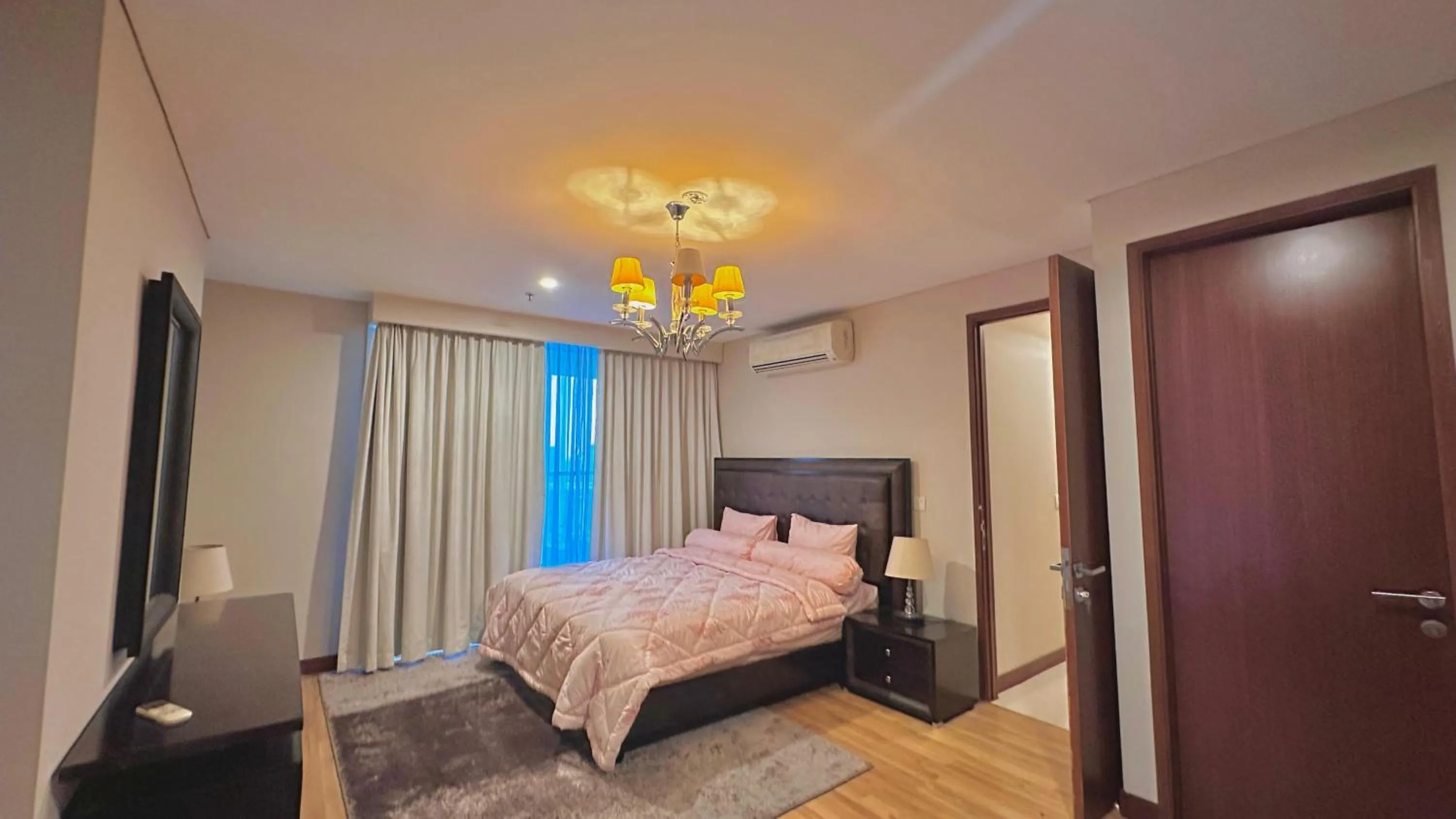 Bed in The H Tower Rasuna Suites Kuningan Jakarta By Villaloka