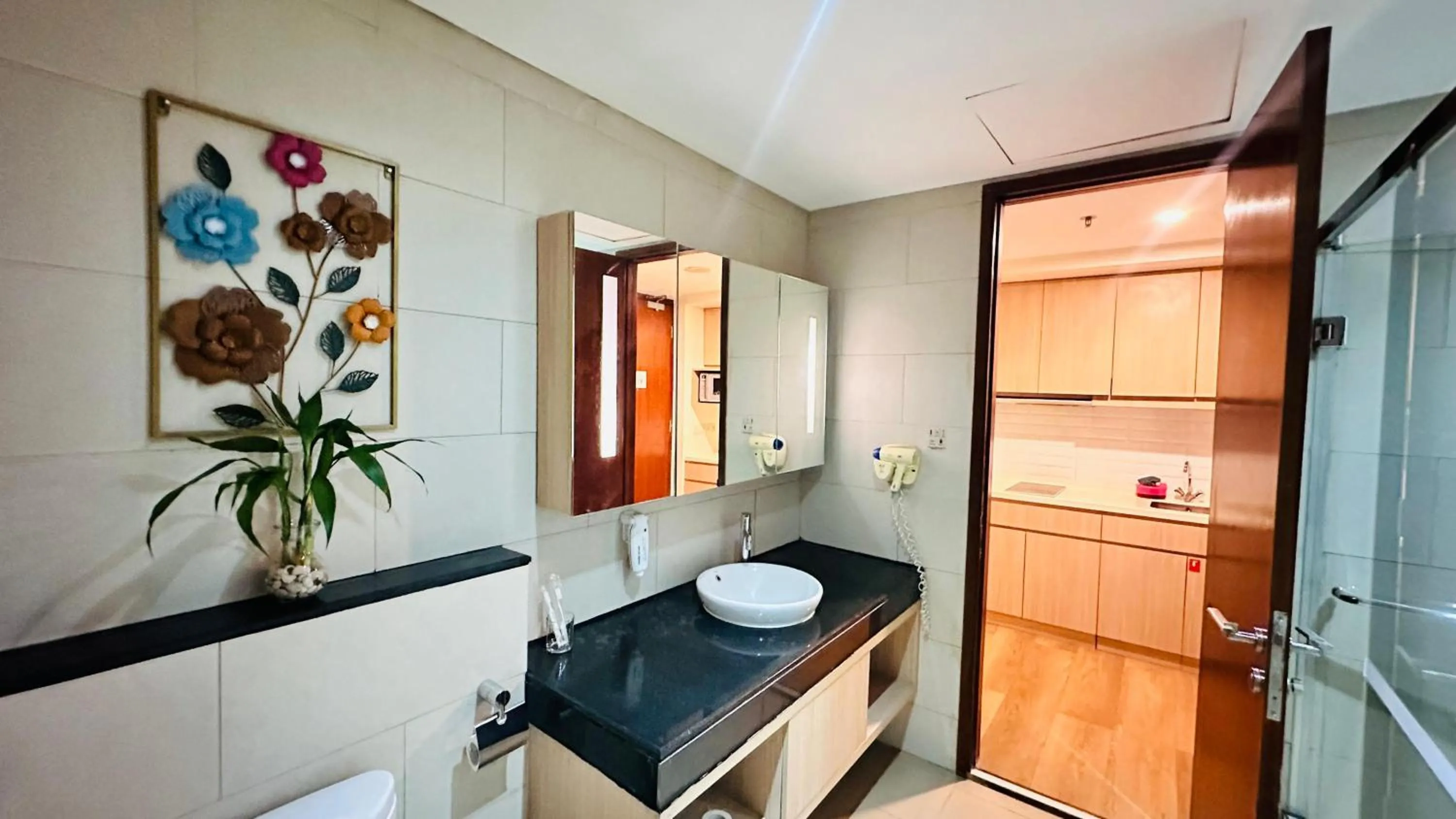 The H Tower Rasuna Suites Kuningan Jakarta By Villaloka