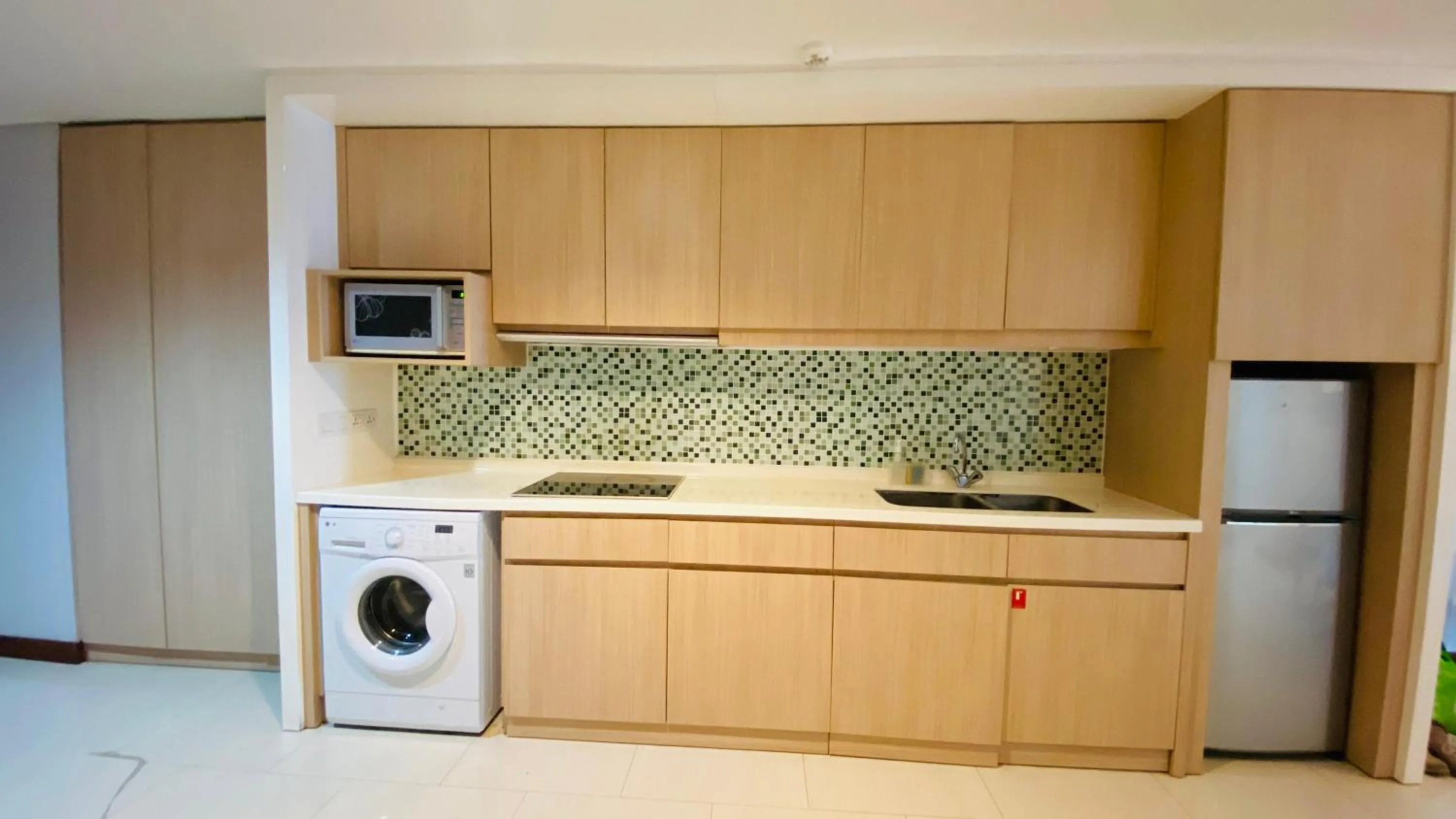 The H Tower Rasuna Suites Kuningan Jakarta By Villaloka