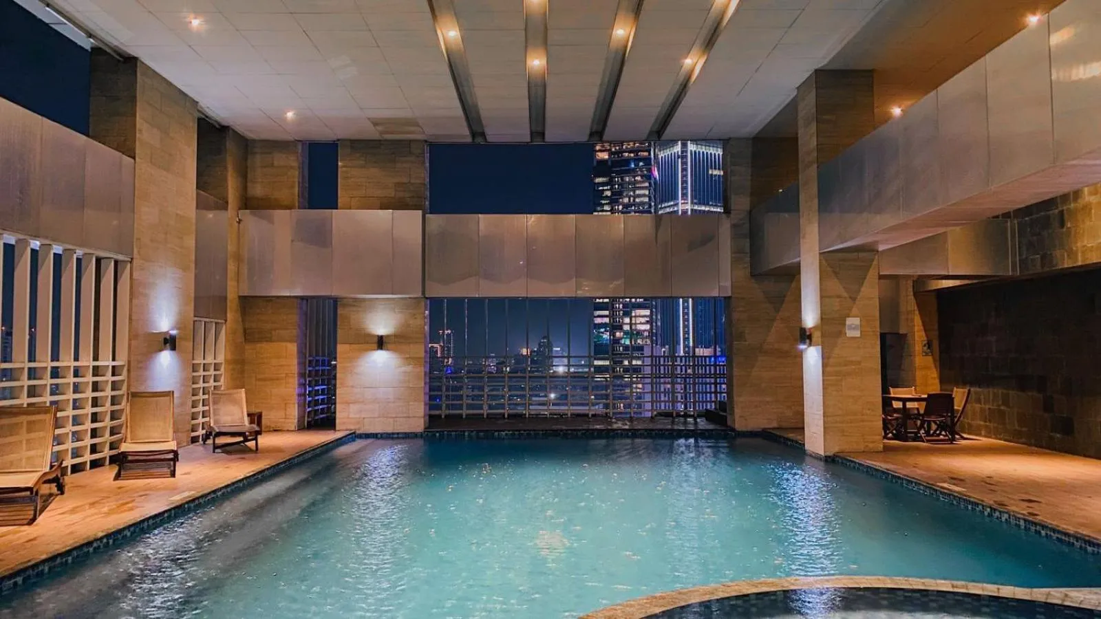 Swimming pool in The H Tower Rasuna Suites Kuningan Jakarta By Villaloka