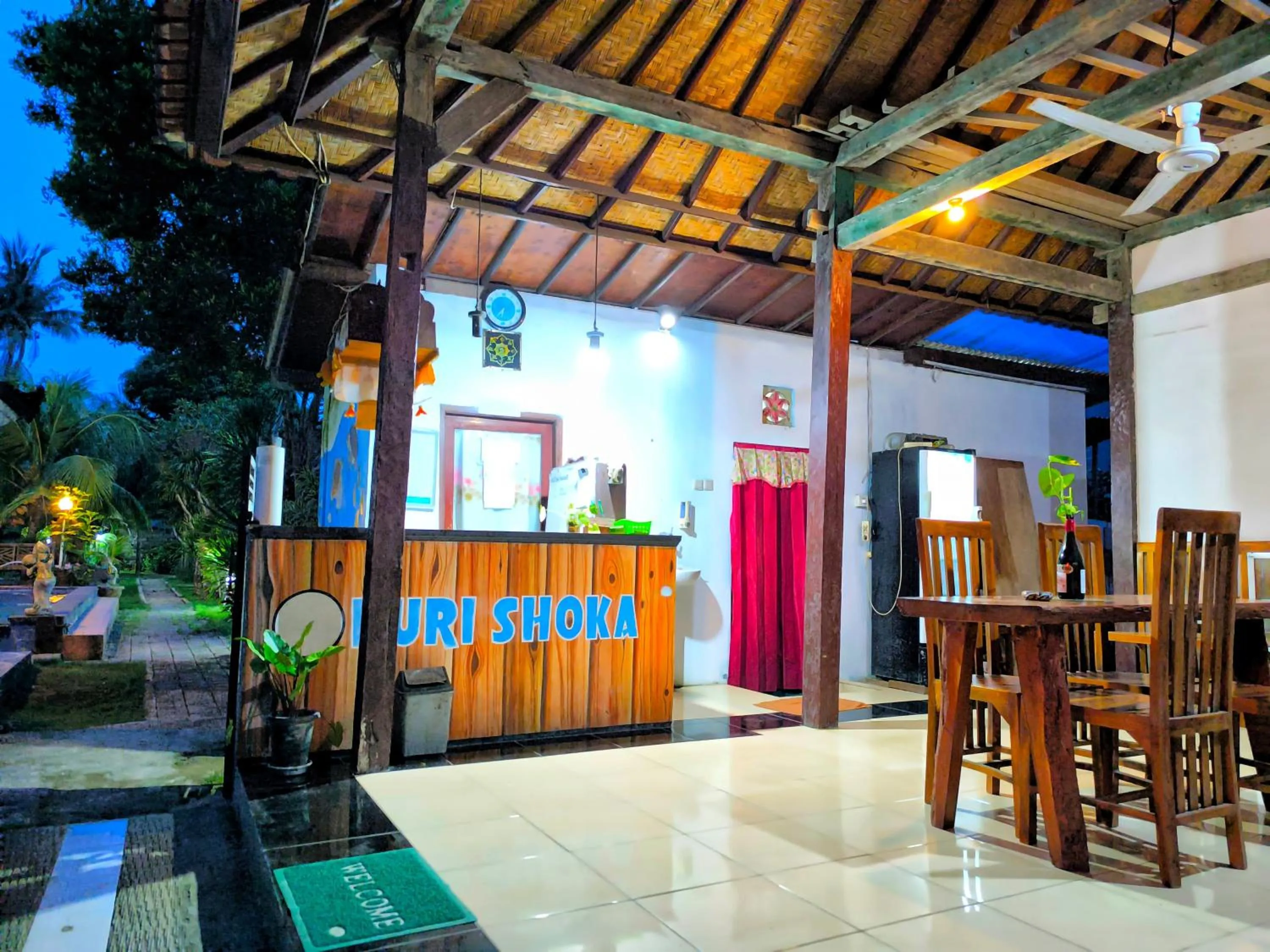 Restaurant/places to eat in Puri Soka Lembongan by ABM