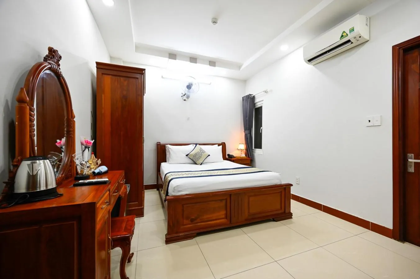 Bed in Sky Star Hotel