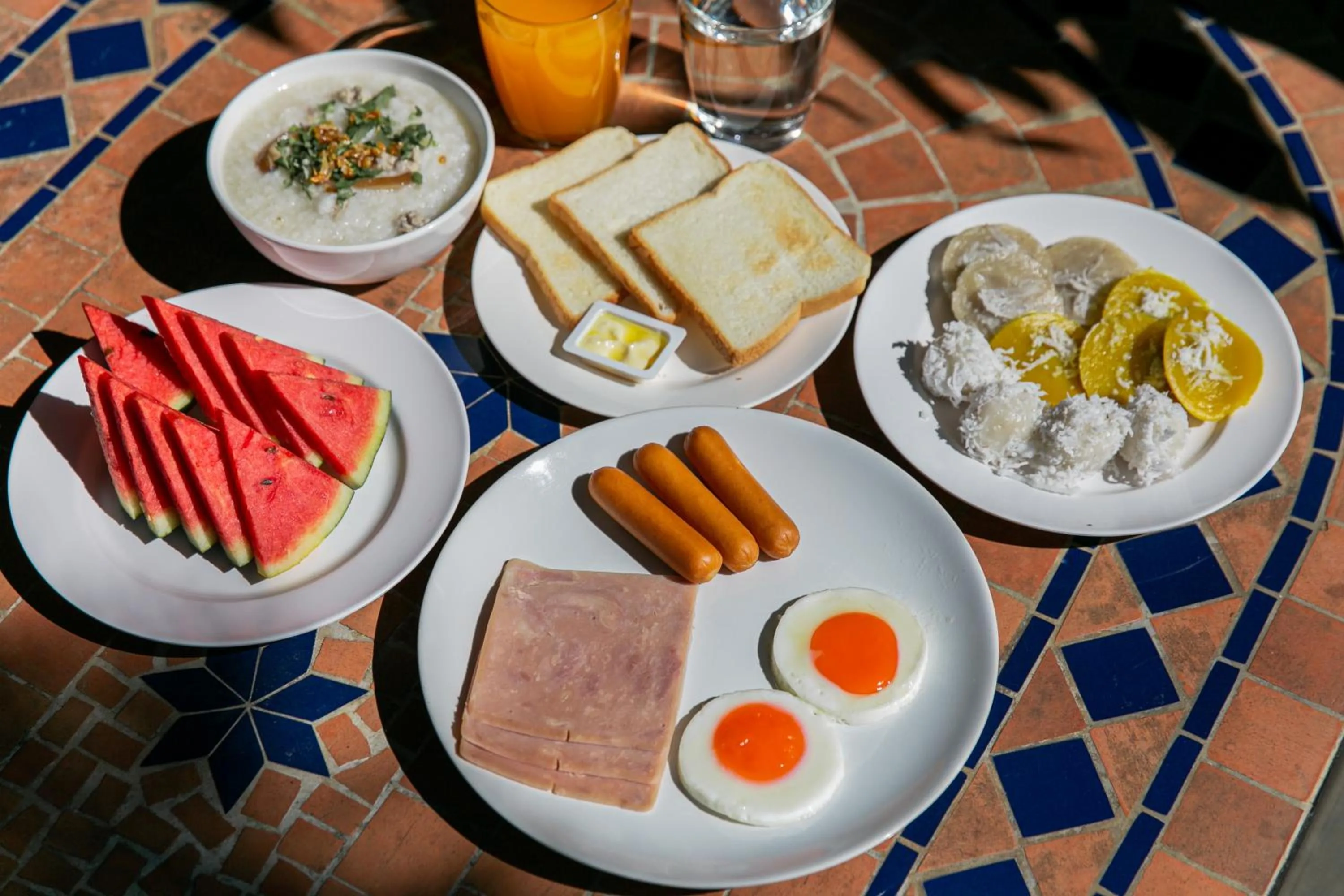 Food in Best Way Resort