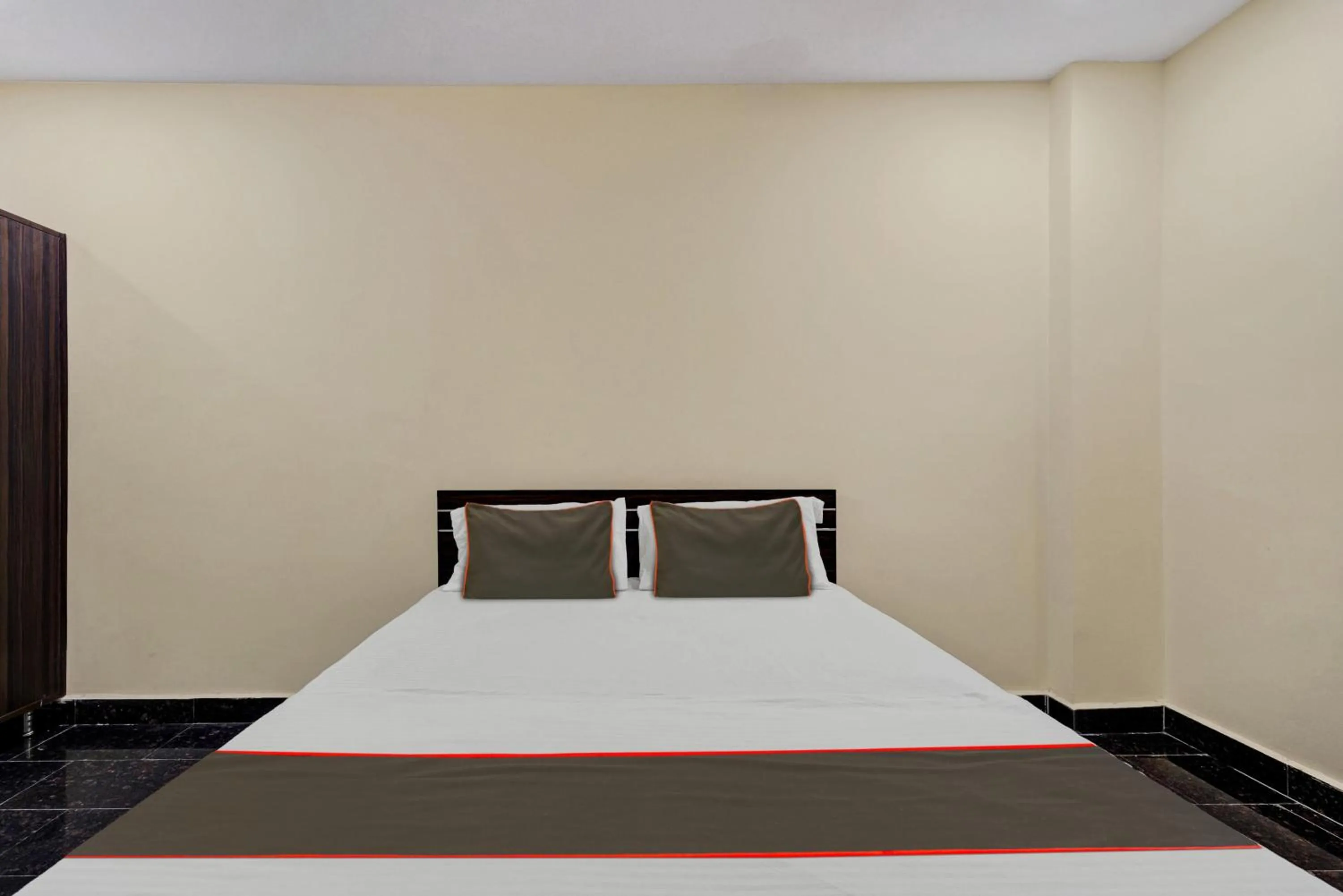 Bedroom, Bed in Hotel O AYWA STAYINN